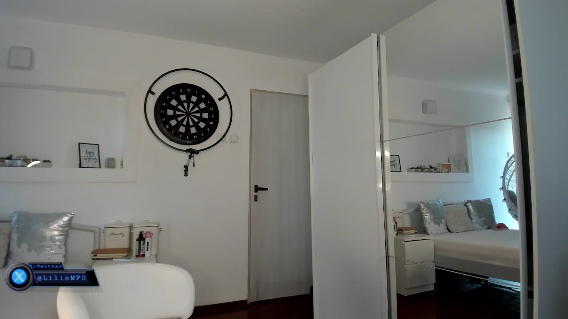 Gallery image thumbnail from Lilie's myfreecams stream on, 07/21/2025, 15:08 image 1 of 20