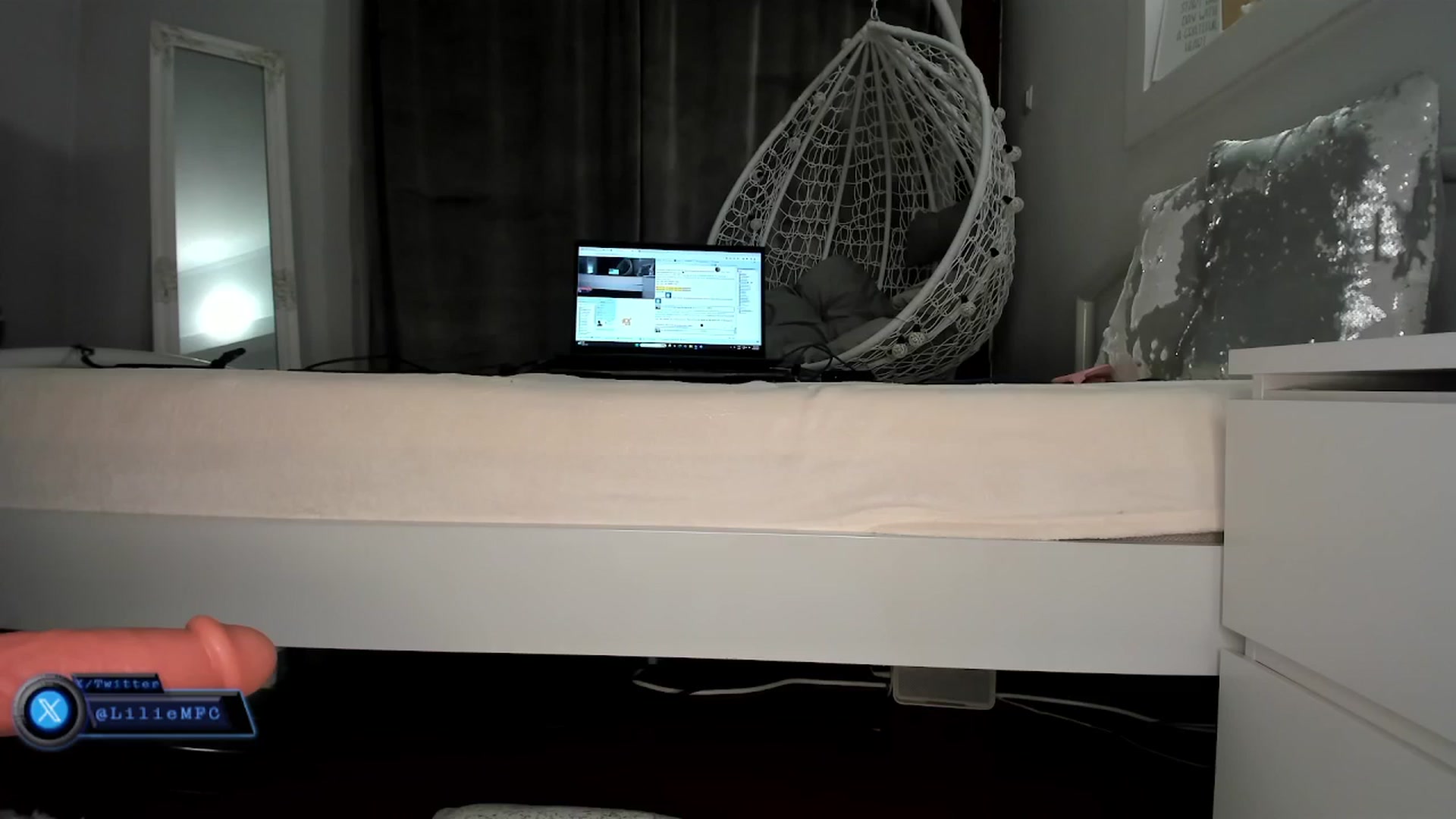 Gallery image thumbnail from Lilie's myfreecams stream on, 07/29/2025, 20:34 image 11 of 20