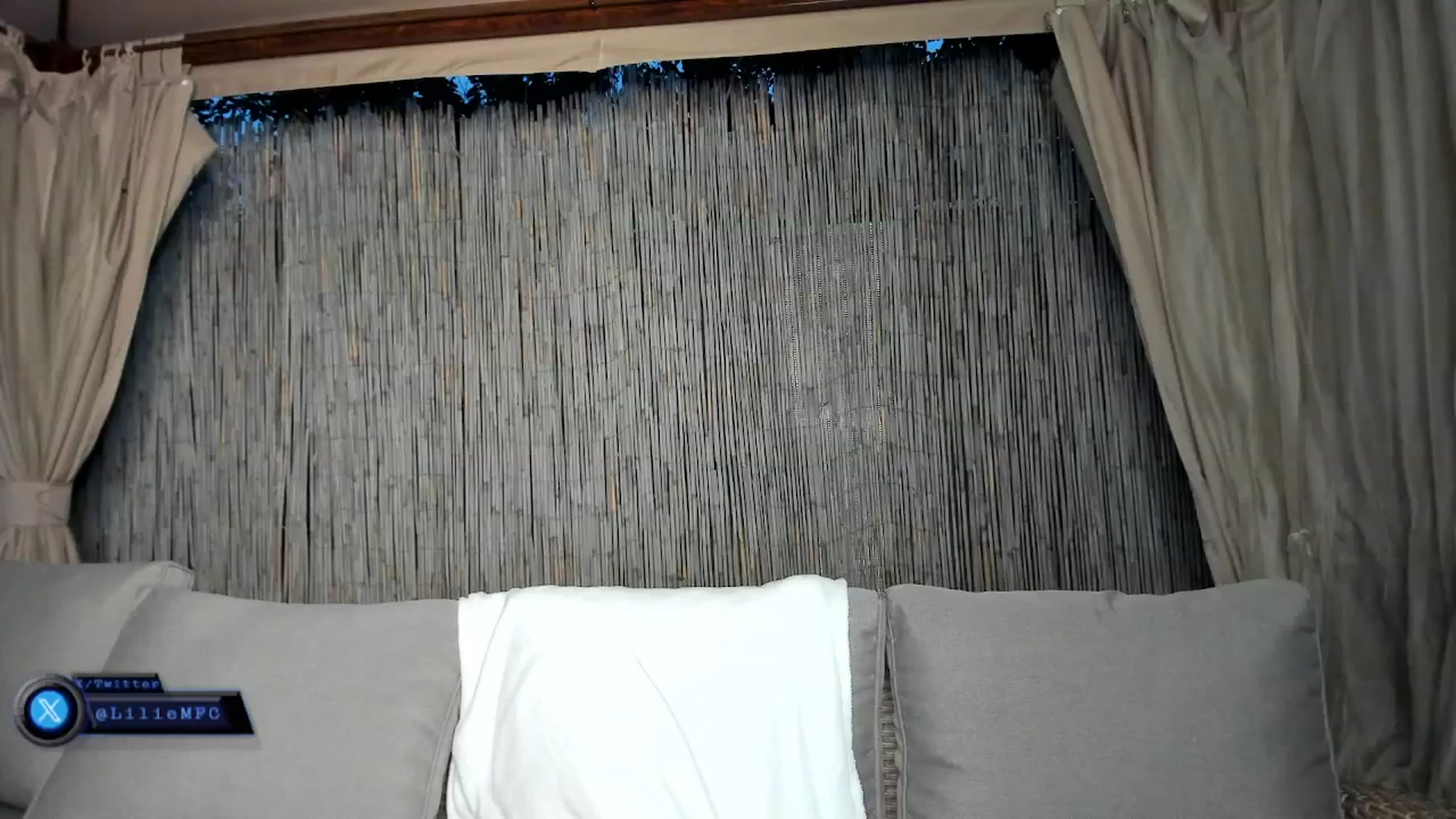 Gallery image thumbnail from Lilie's myfreecams stream on, 08/11/2025, 18:10 image 16 of 20