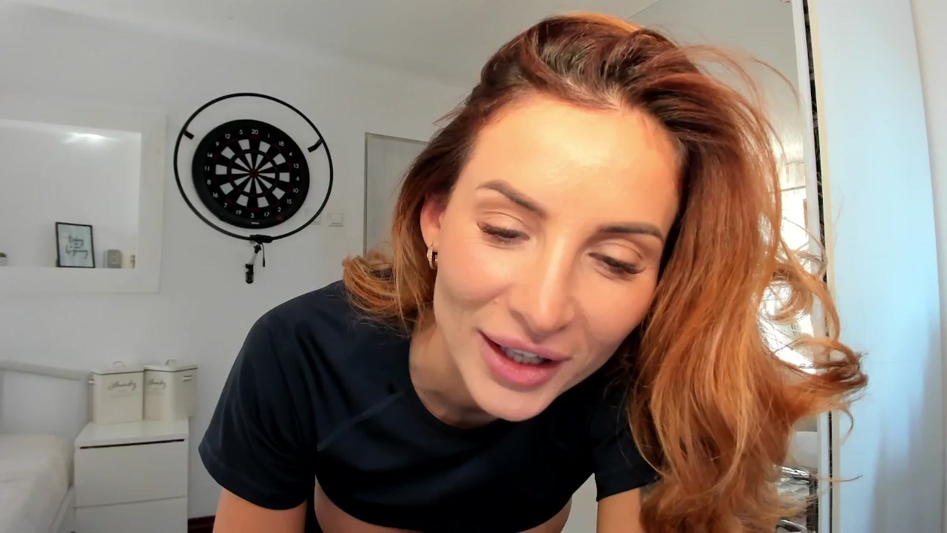 Gallery image thumbnail from Lilie's myfreecams stream on, 09/26/2025, 10:43 image 17 of 20