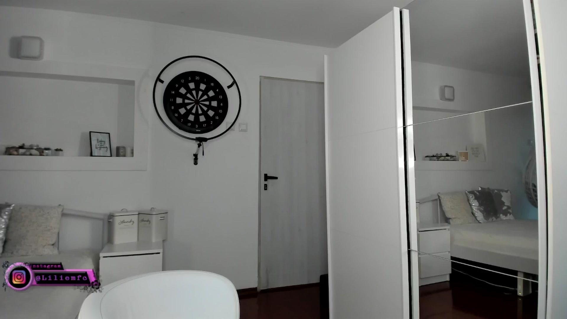 Gallery image thumbnail from Lilie's myfreecams stream on, 10/09/2025, 16:36 image 3 of 20