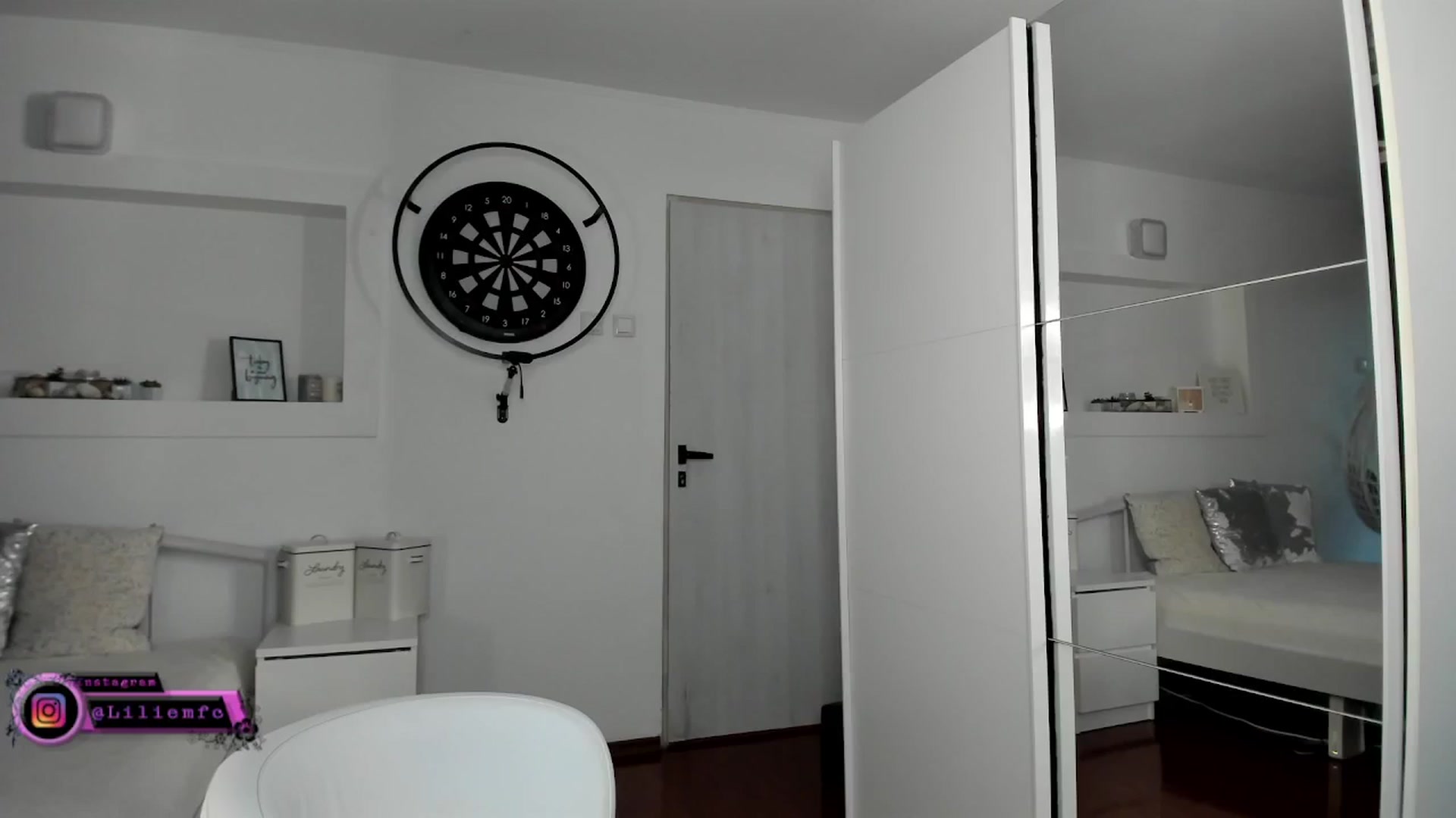 Gallery image thumbnail from Lilie's myfreecams stream on, 10/09/2025, 16:36 image 2 of 20