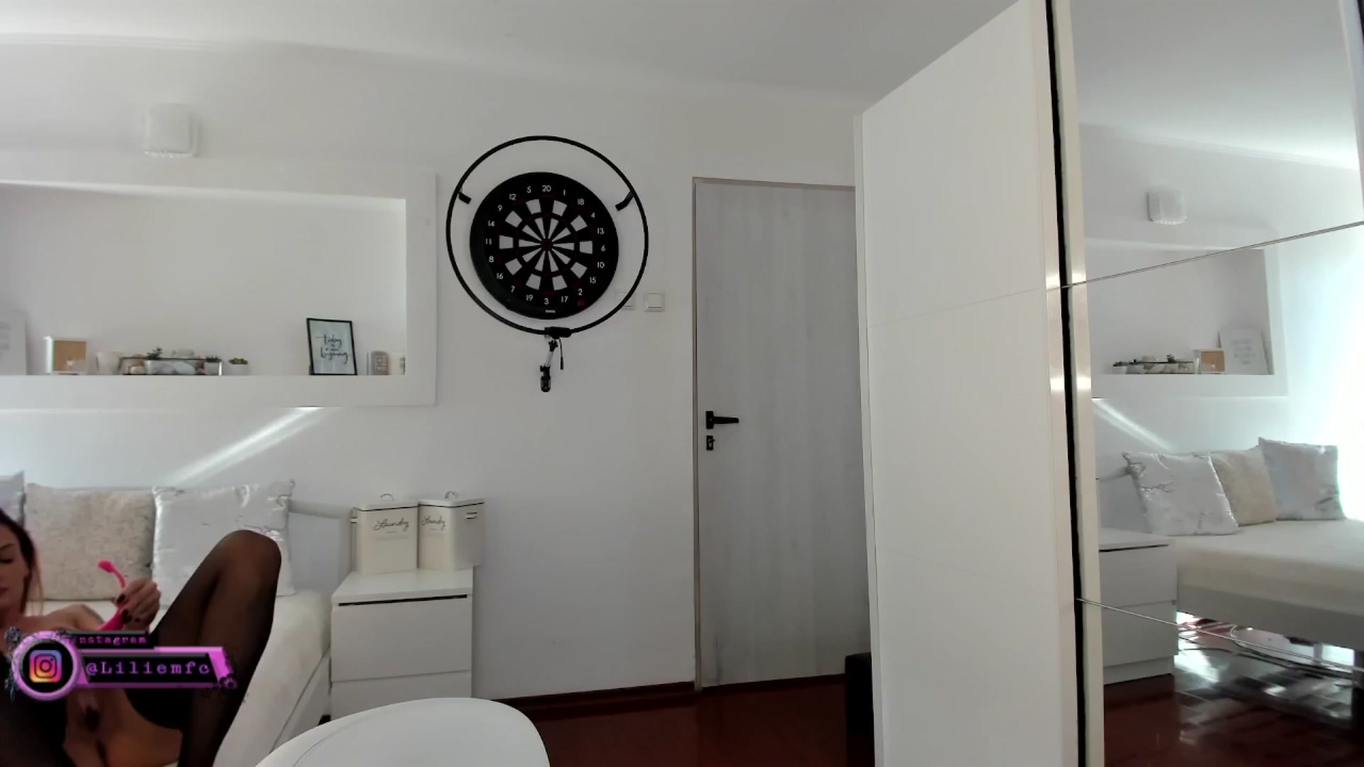 Gallery image thumbnail from Lilie's myfreecams stream on, 10/25/2025, 11:23 image 14 of 20