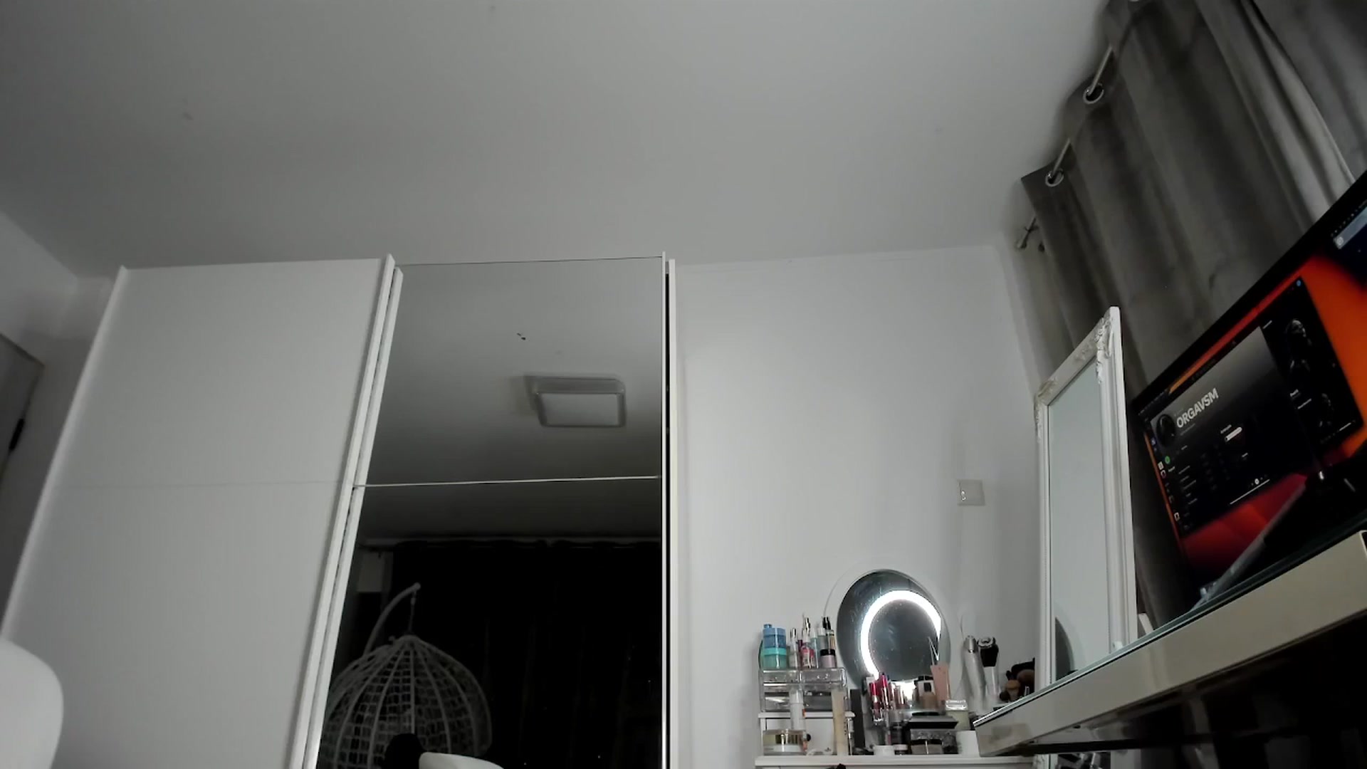 Gallery image thumbnail from Lilie's myfreecams stream on, 10/28/2025, 15:56 image 16 of 20