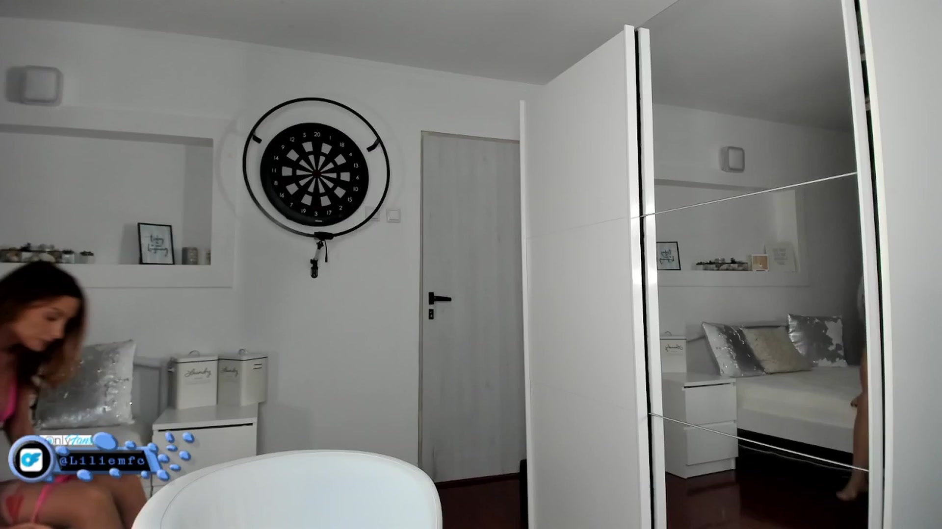 Gallery image thumbnail from Lilie's myfreecams stream on, 11/04/2025, 19:54 image 8 of 20