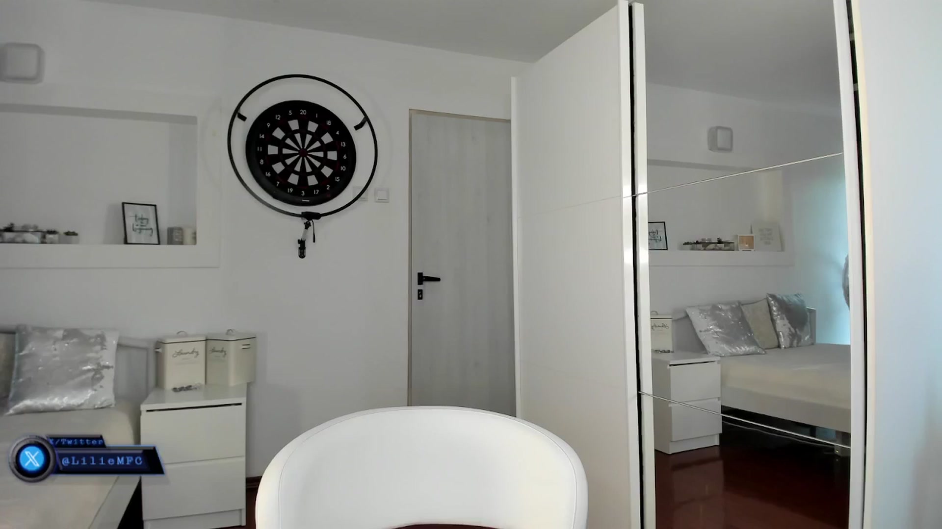 Gallery image thumbnail from Lilie's myfreecams stream on, 11/08/2025, 12:46 image 11 of 20