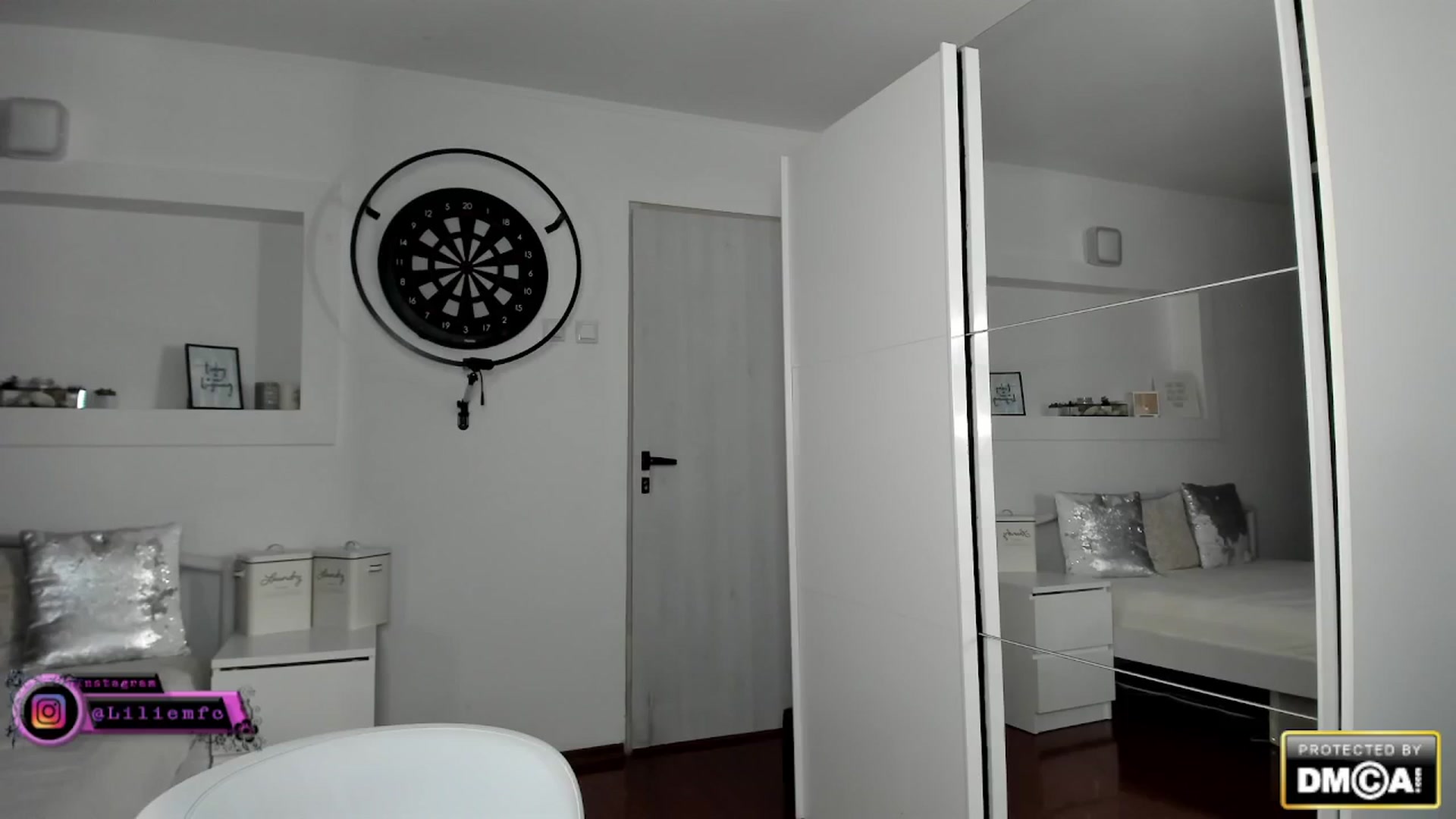 Gallery image thumbnail from Lilie's myfreecams stream on, 11/10/2025, 18:40 image 17 of 20