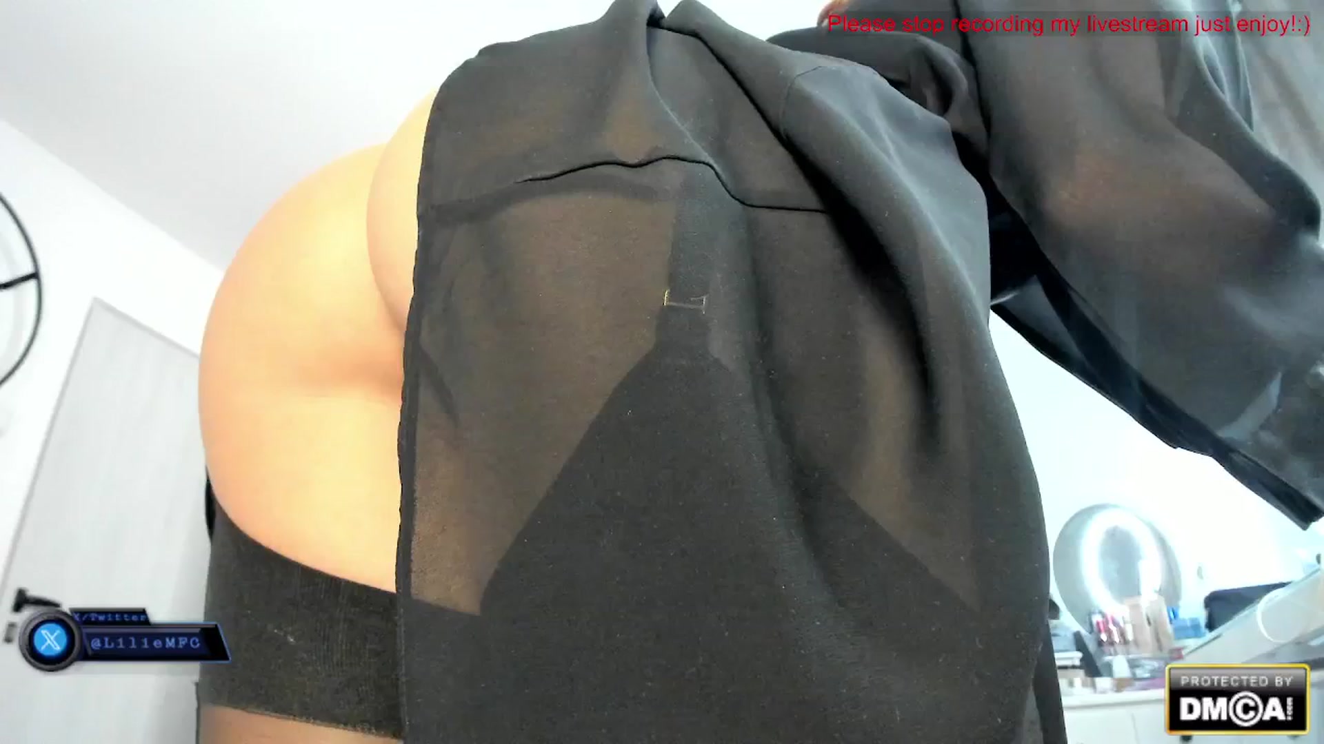 Gallery image thumbnail from Lilie's myfreecams stream on, 11/30/2025, 11:19 image 1 of 20