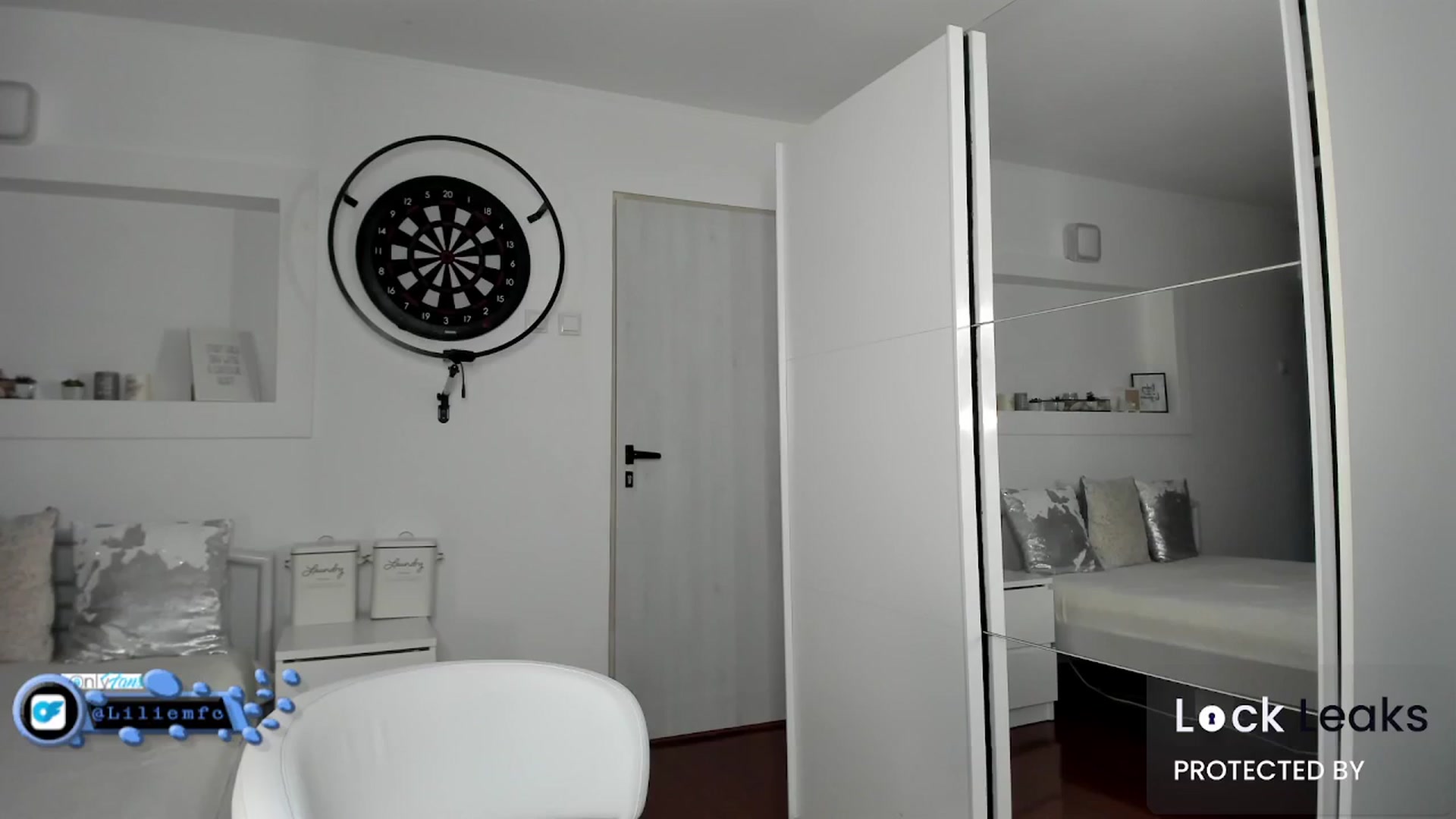 Gallery image thumbnail from Lilie's myfreecams stream on, 01/06/2026, 15:02 image 1 of 20