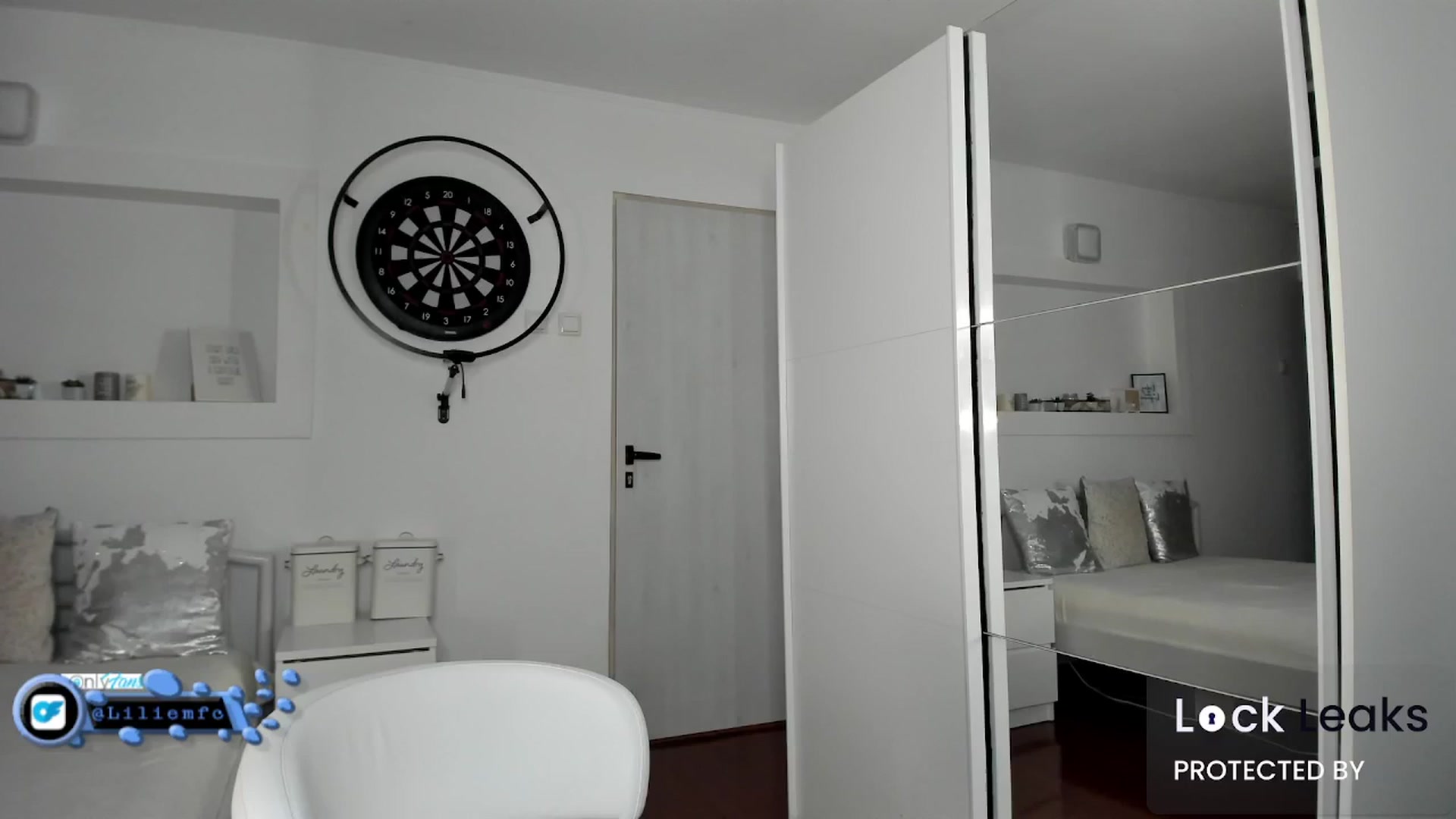Gallery image thumbnail from Lilie's myfreecams stream on, 01/06/2026, 15:02 image 3 of 20