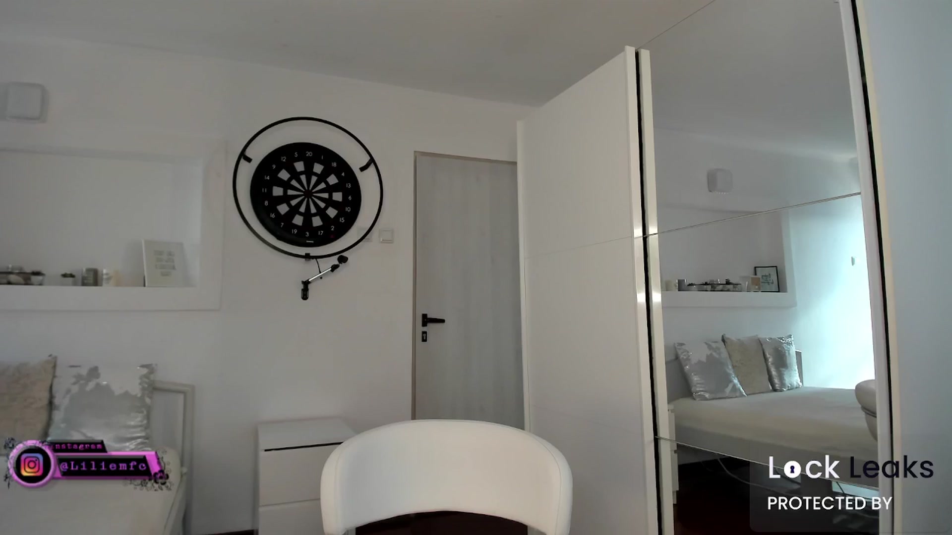 Gallery image thumbnail from Lilie's myfreecams stream on, 01/09/2026, 10:57 image 17 of 20