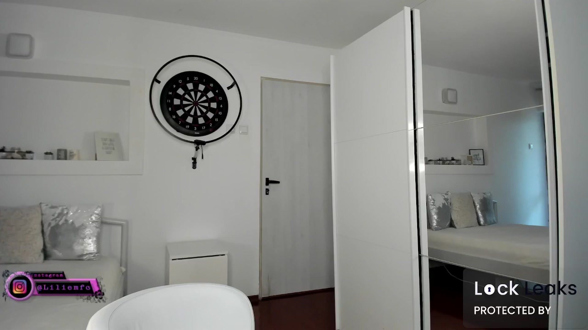 Gallery image thumbnail from Lilie's myfreecams stream on, 01/26/2026, 10:18 image 2 of 20