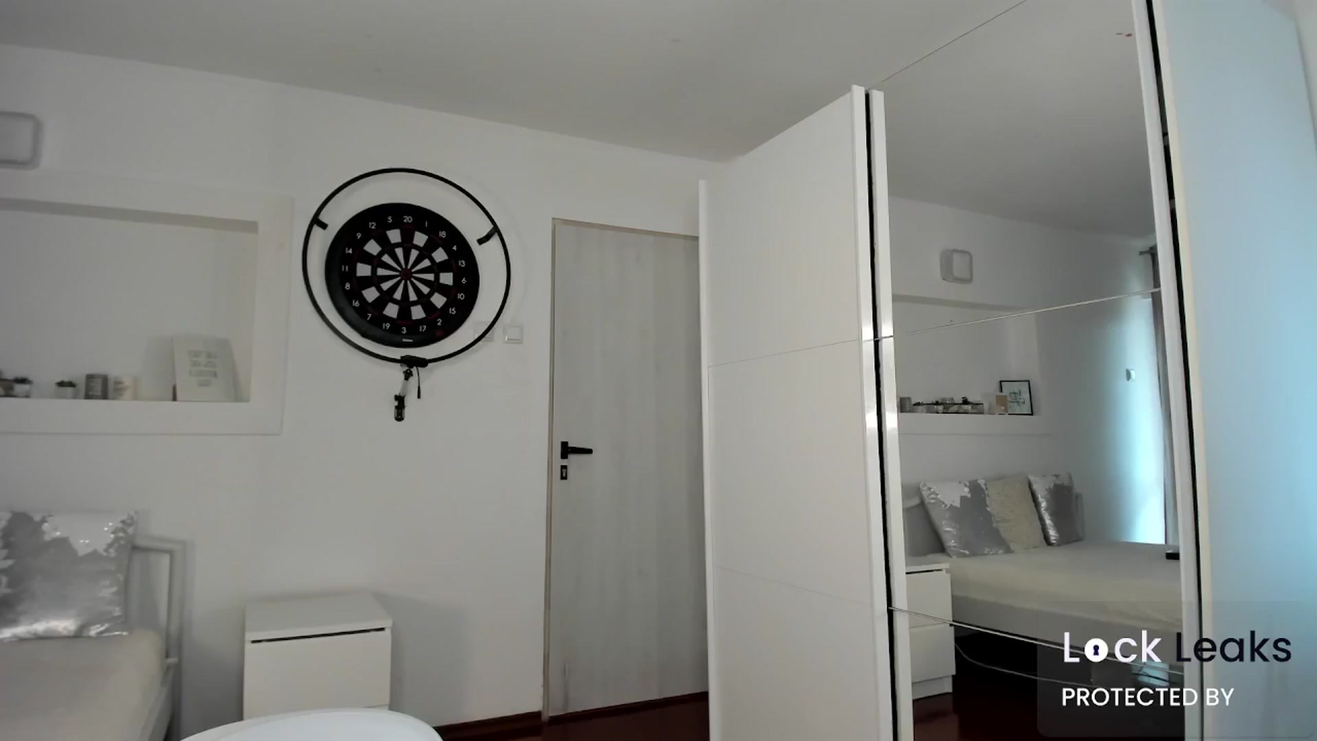 Gallery image thumbnail from Lilie's myfreecams stream on, 02/27/2026, 09:41 image 5 of 20