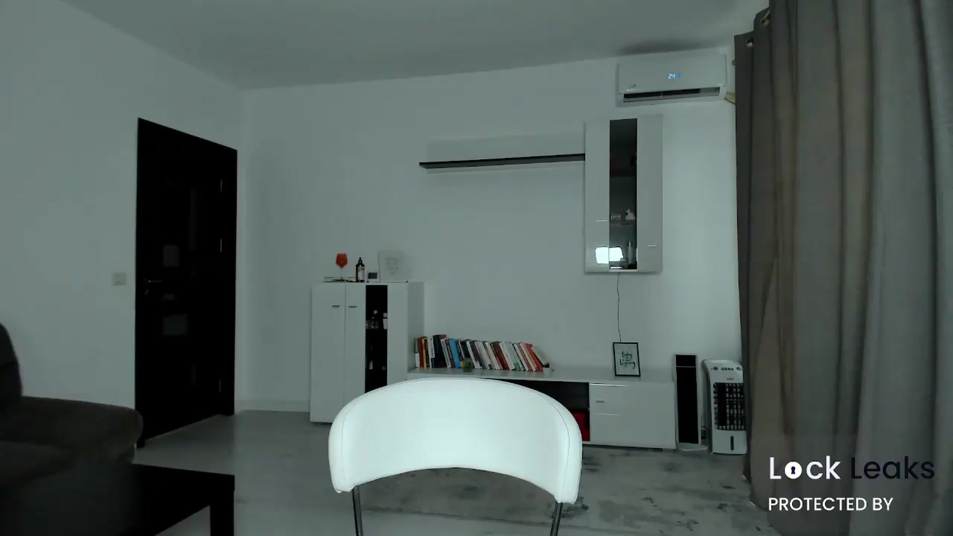 Gallery image thumbnail from Lilie's myfreecams stream on, 08/26/2026, 11:07 image 7 of 20