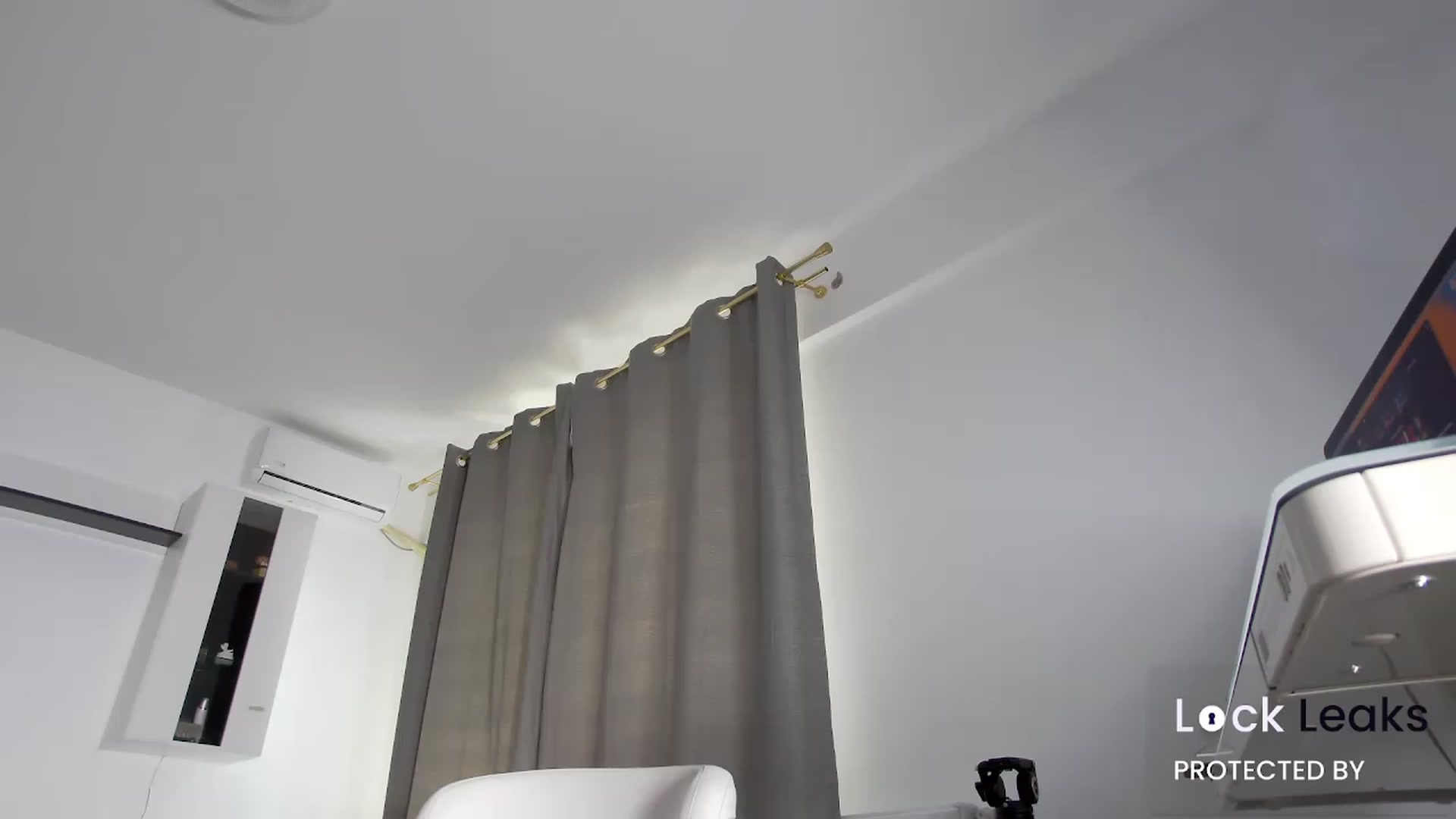 Gallery image thumbnail from Lilie's myfreecams stream on, 09/07/2026, 12:10 image 5 of 20