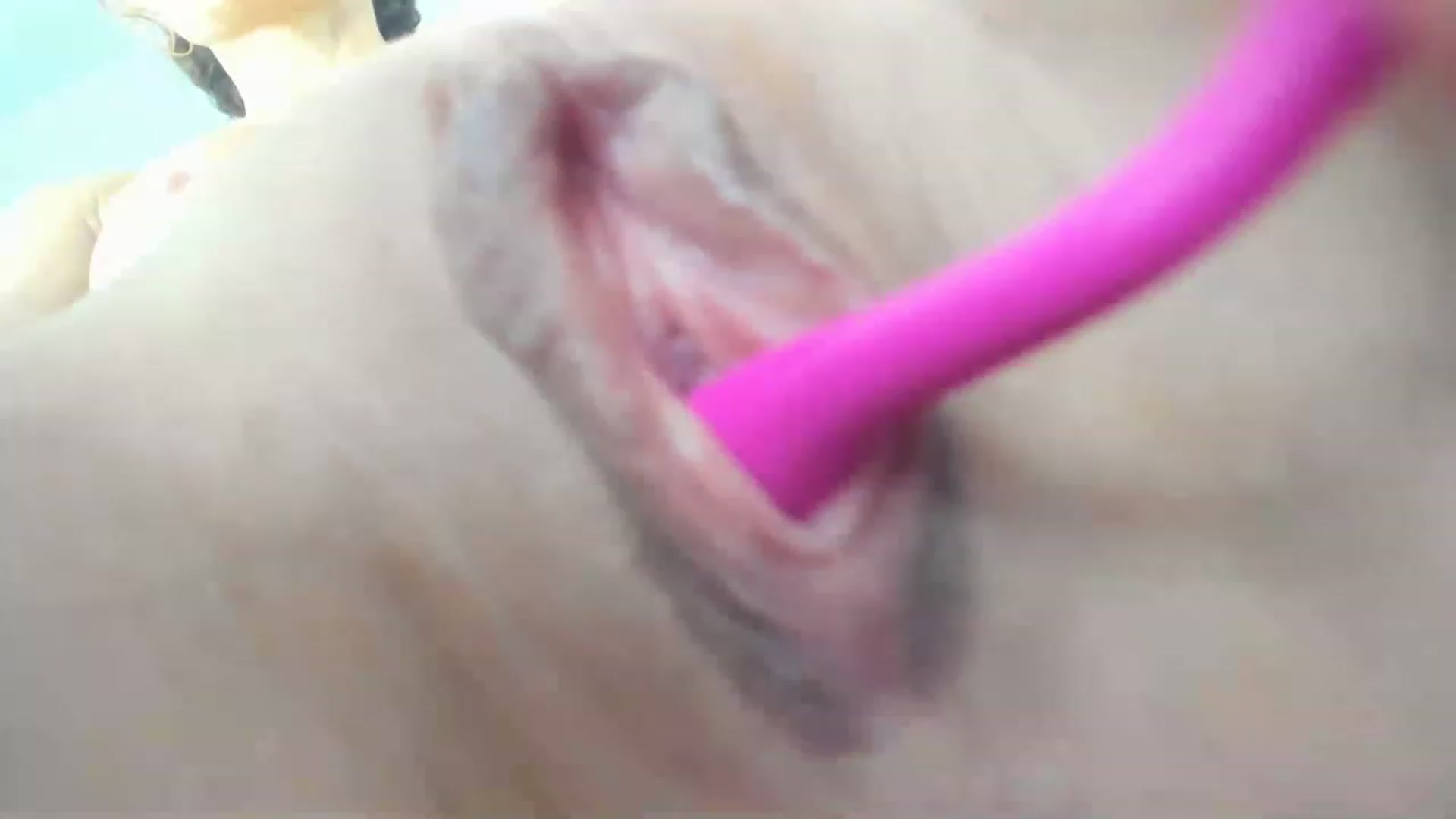 Gallery image thumbnail from LilieBirthday's myfreecams stream on, 05/21/2023, 17:30 image 16 of 20
