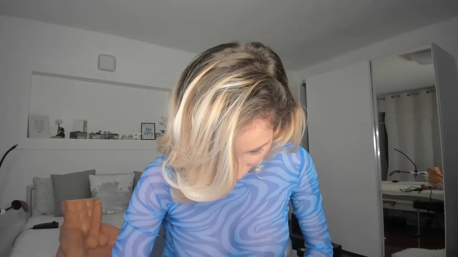Gallery image thumbnail from Lilie_'s myfreecams stream on, 01/20/2023, 18:26 image 19 of 20