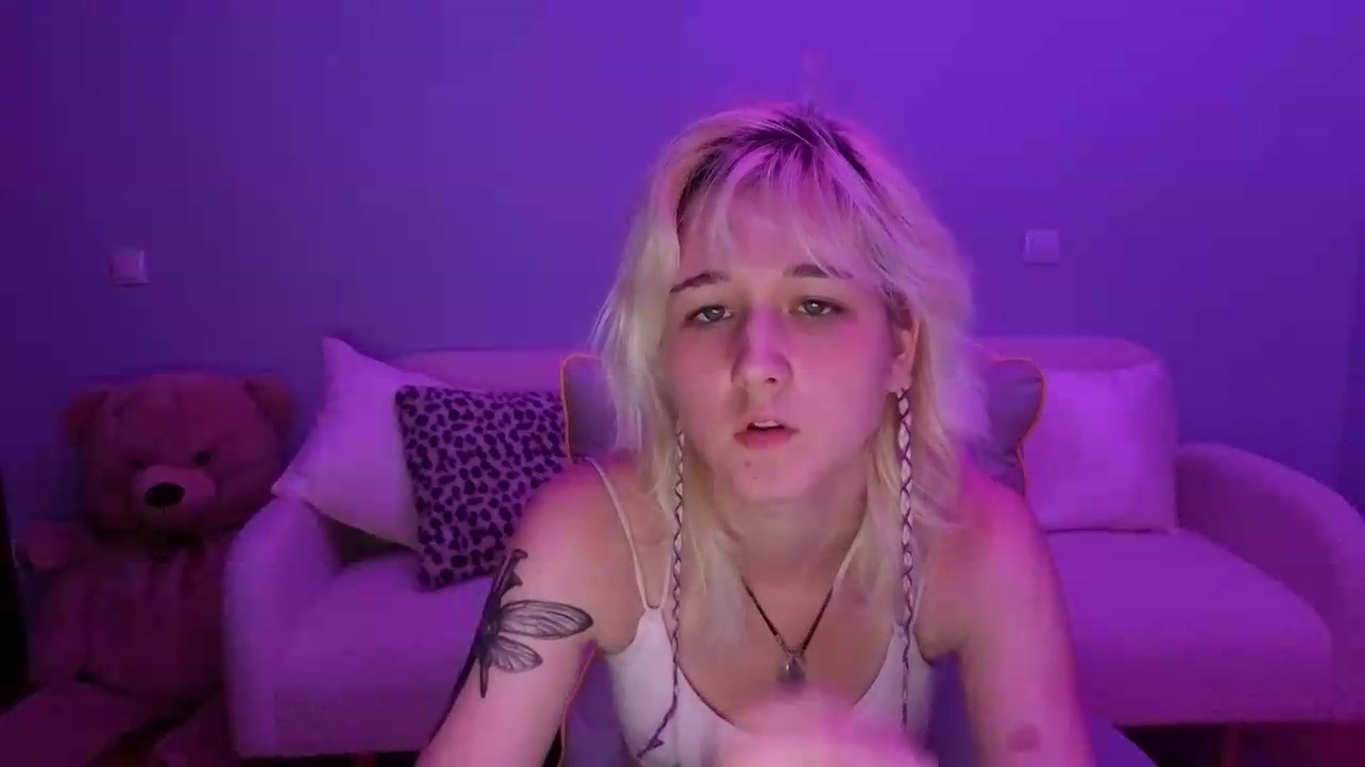Gallery image thumbnail from Liliia's myfreecams stream on, 05/24/2026, 17:49 image 6 of 20