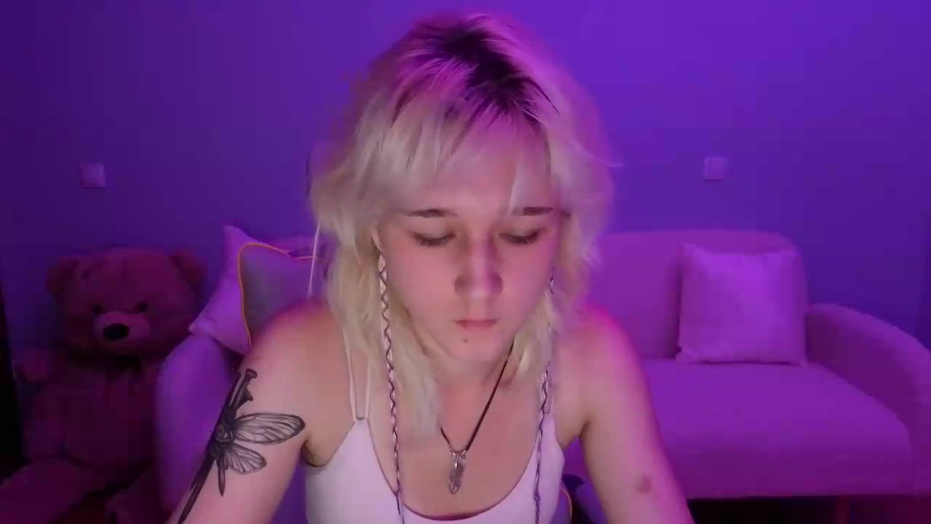 Gallery image thumbnail from Liliia's myfreecams stream on, 05/24/2026, 17:49 image 15 of 20