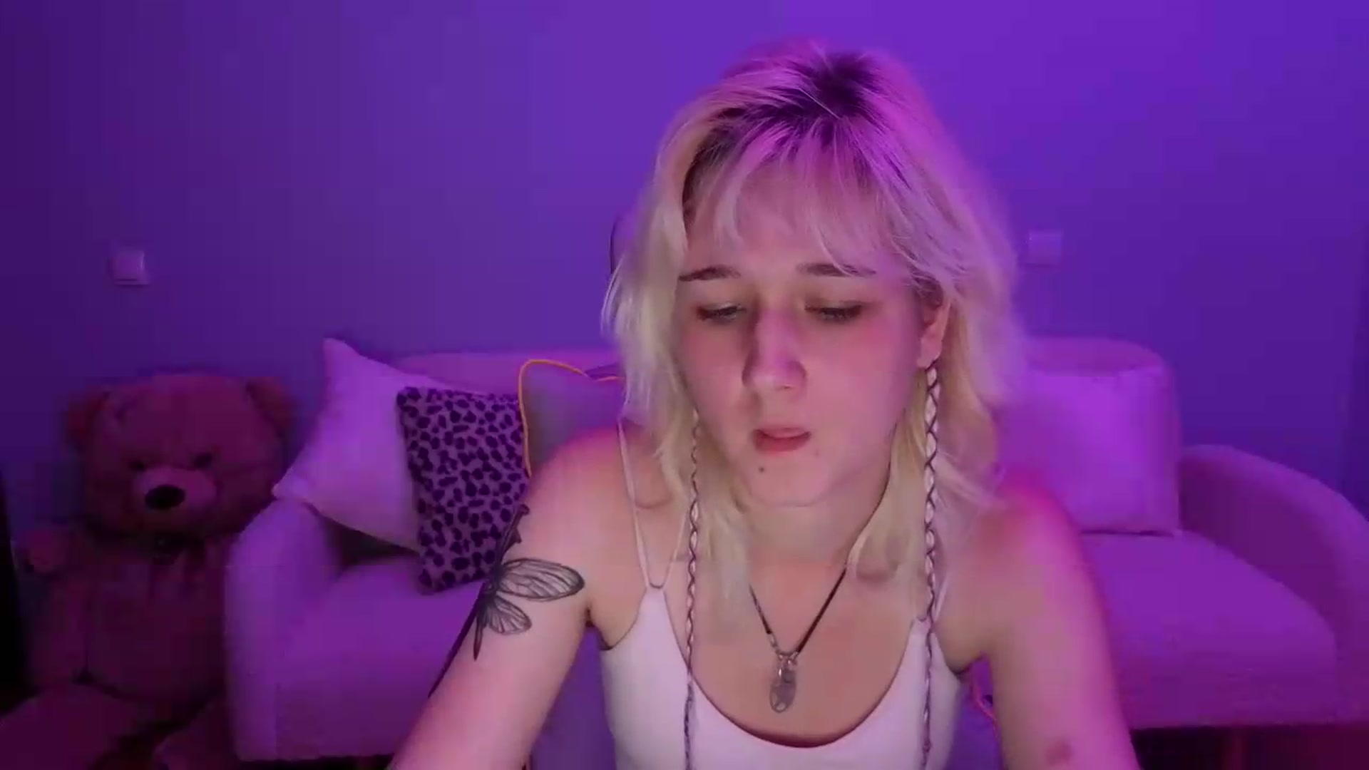 Gallery image thumbnail from Liliia's myfreecams stream on, 05/24/2026, 17:49 image 4 of 20