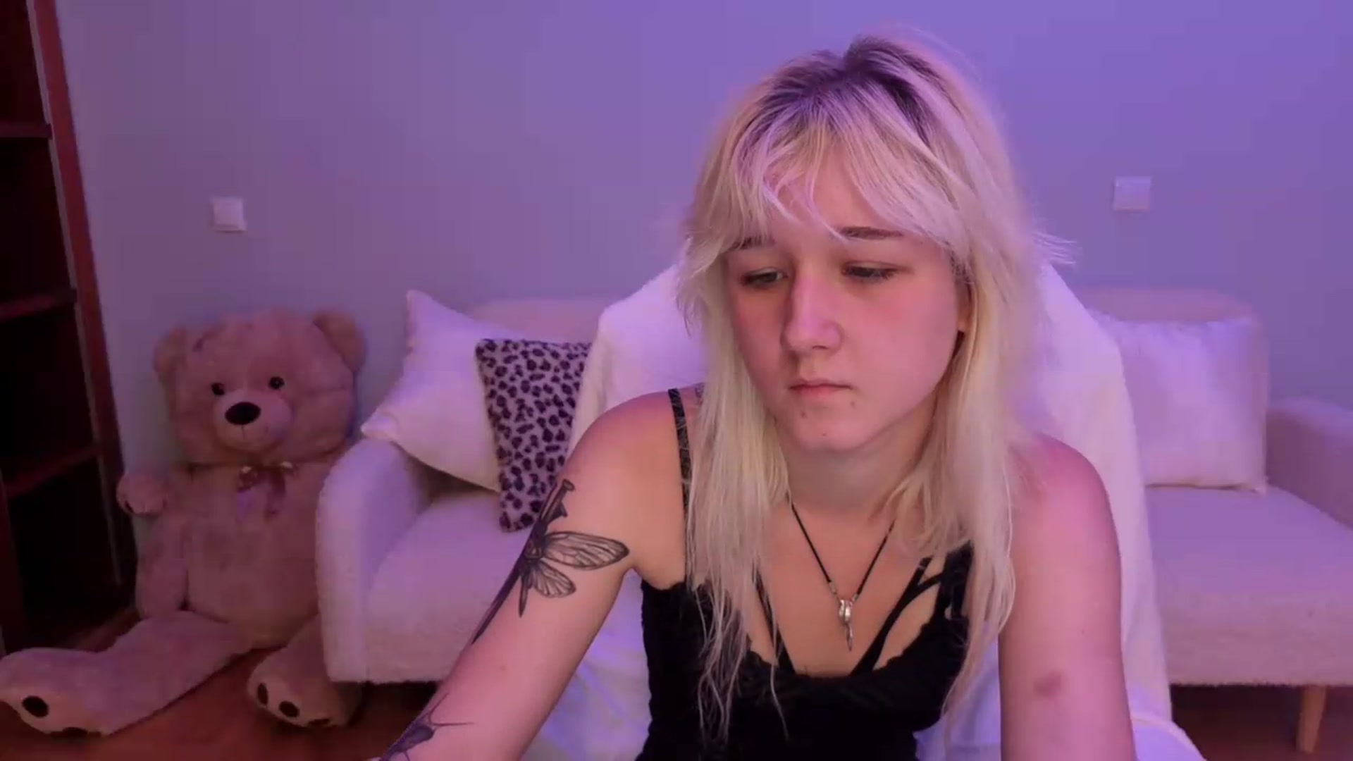 Gallery image thumbnail from Liliia's myfreecams stream on, 05/25/2026, 14:28 image 6 of 20