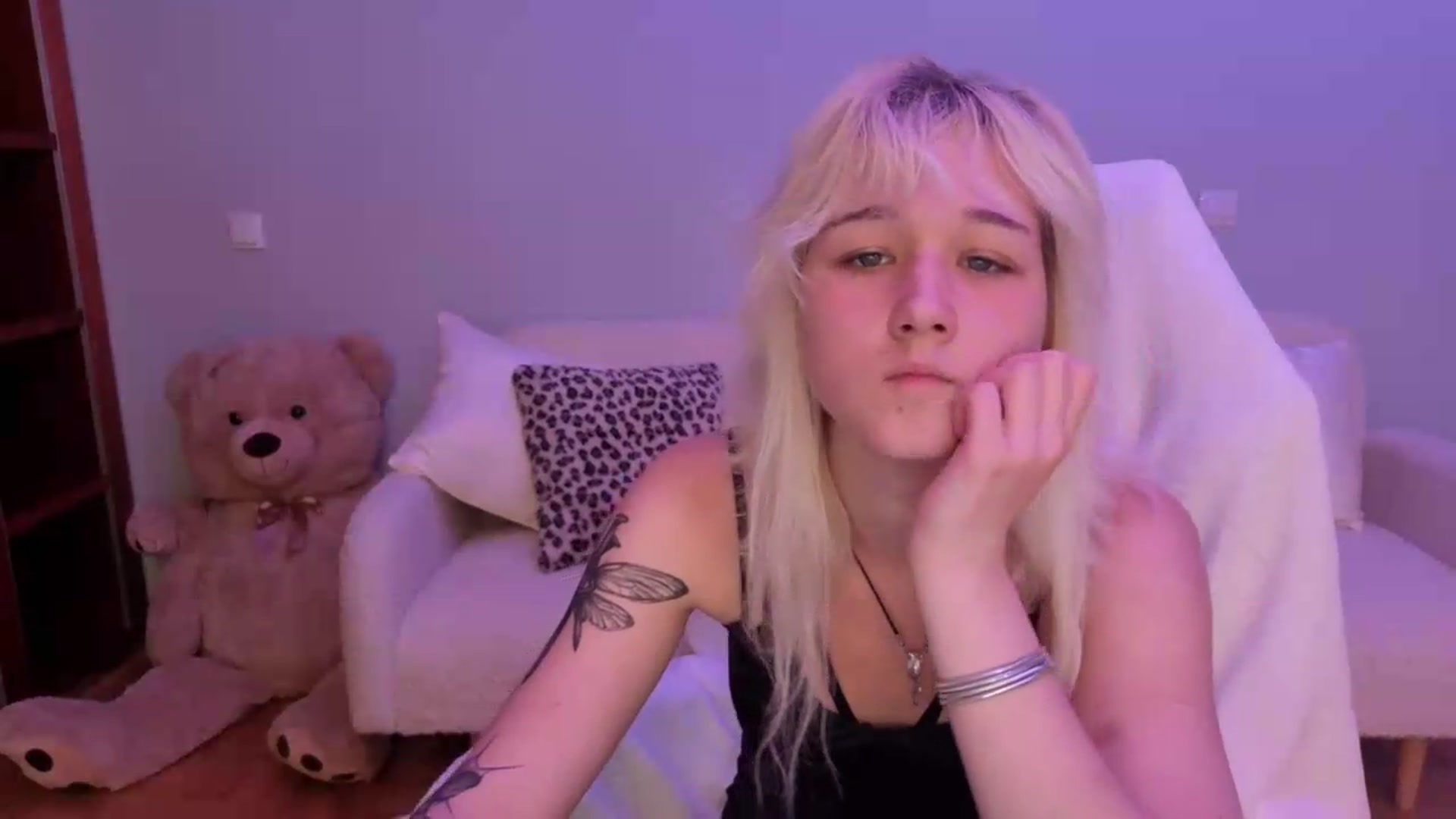 Gallery image thumbnail from Liliia's myfreecams stream on, 05/25/2026, 14:28 image 9 of 20
