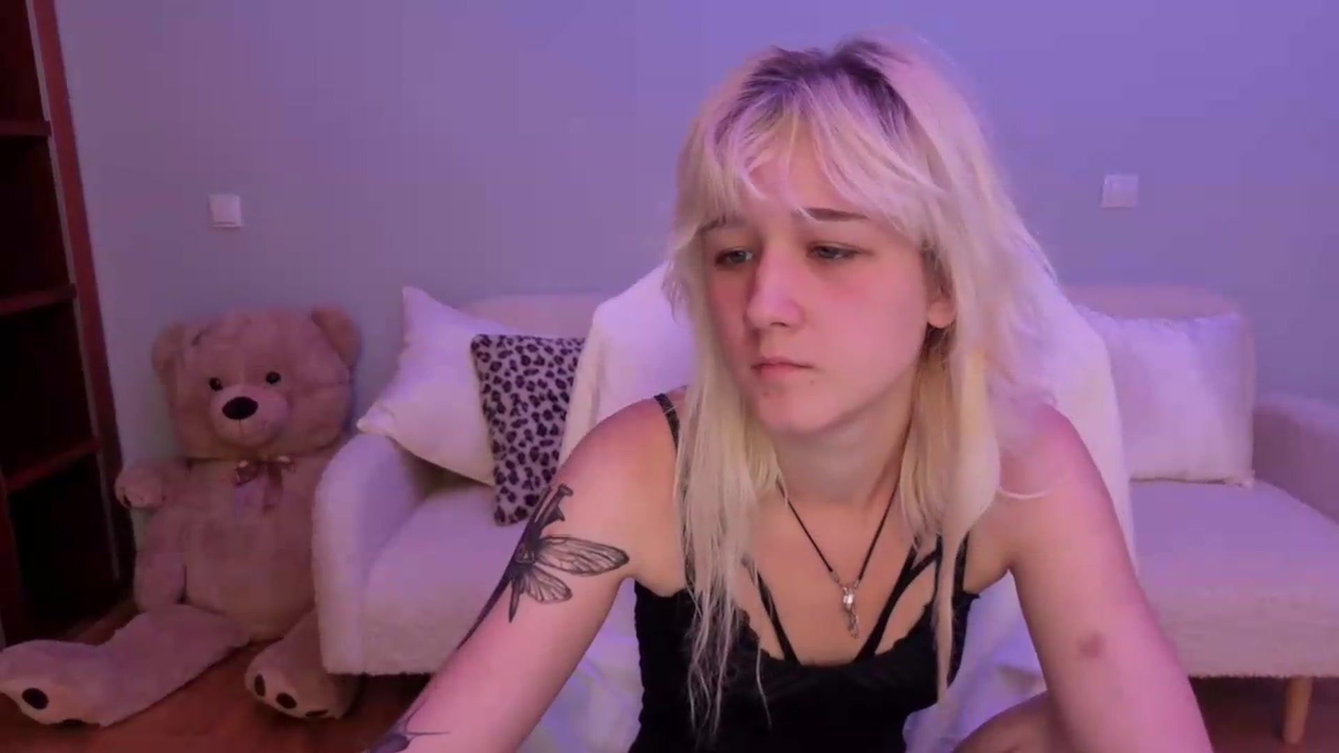 Gallery image thumbnail from Liliia's myfreecams stream on, 05/25/2026, 14:28 image 16 of 20