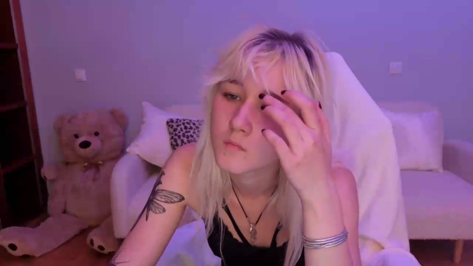 Gallery image thumbnail from Liliia's myfreecams stream on, 05/25/2026, 14:28 image 4 of 20
