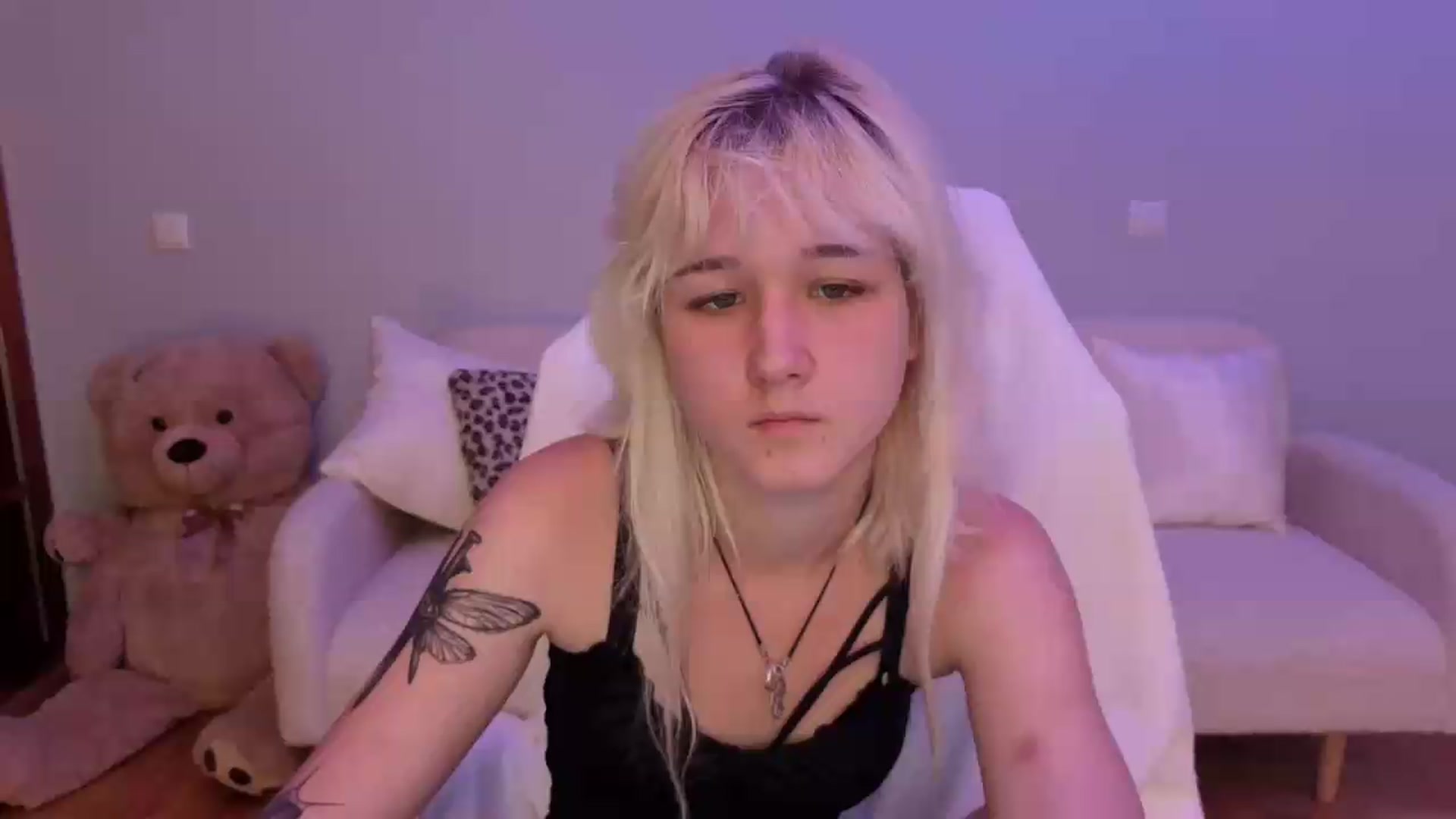 Gallery image thumbnail from Liliia's myfreecams stream on, 05/25/2026, 16:24 image 15 of 20