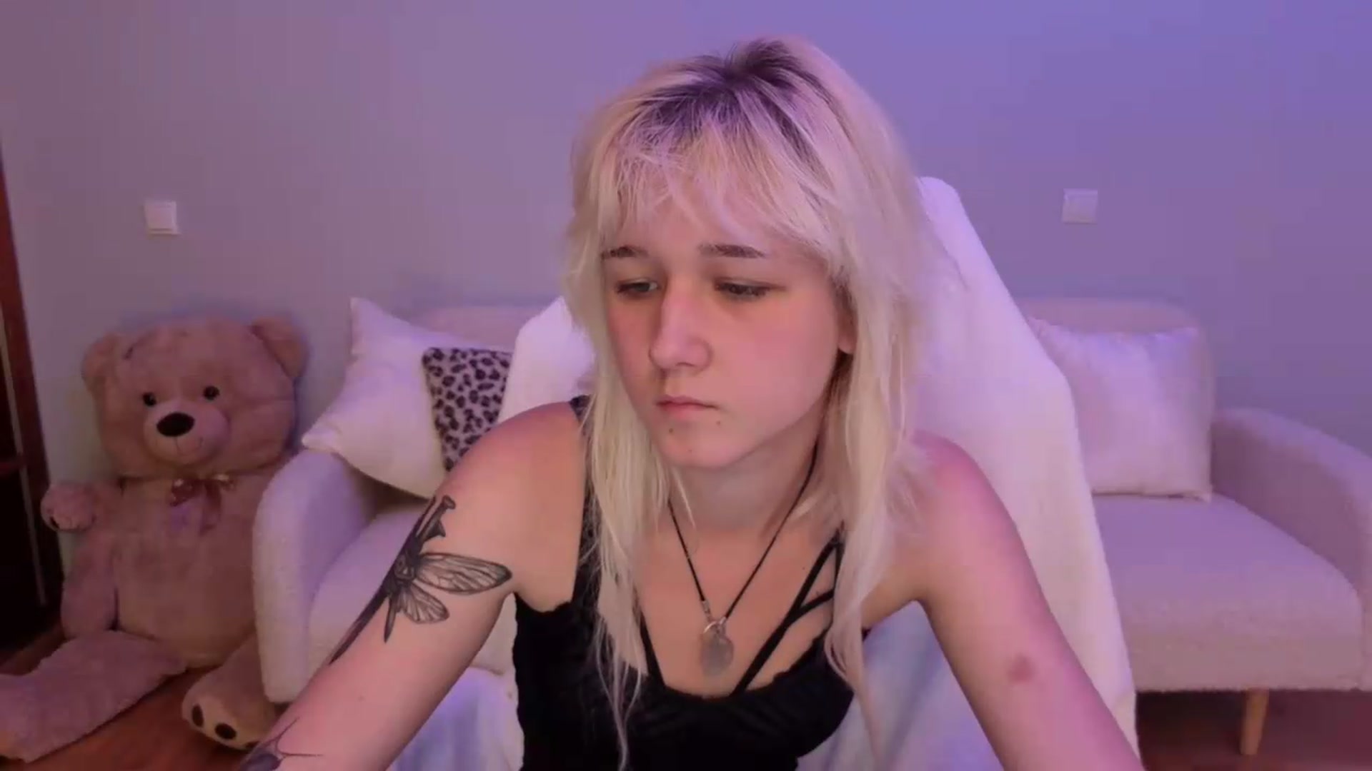 Gallery image thumbnail from Liliia's myfreecams stream on, 05/25/2026, 16:24 image 11 of 20