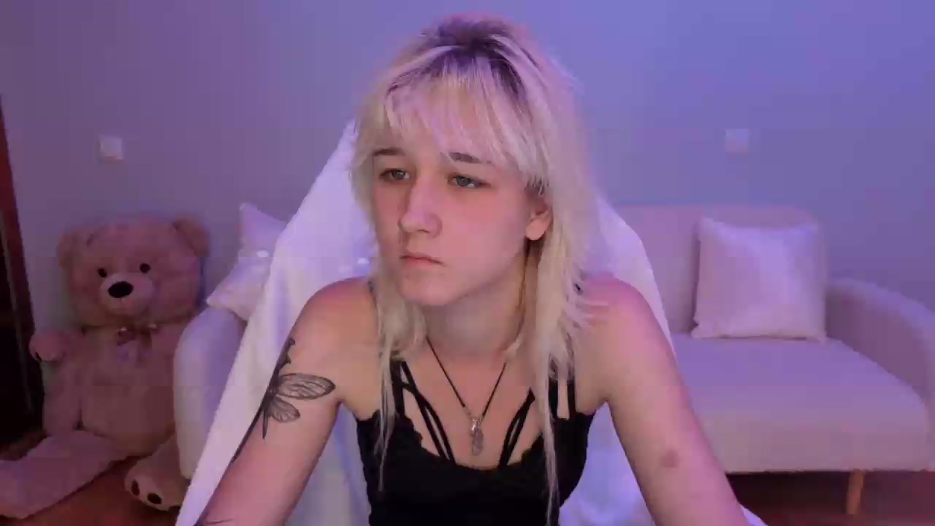 Gallery image thumbnail from Liliia's myfreecams stream on, 05/25/2026, 17:24 image 8 of 20