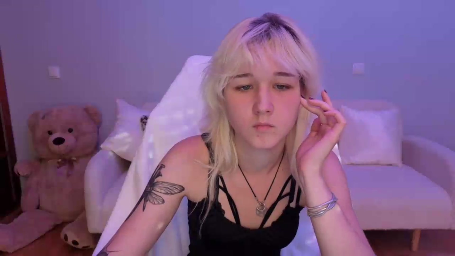 Gallery image thumbnail from Liliia's myfreecams stream on, 05/25/2026, 17:24 image 4 of 20