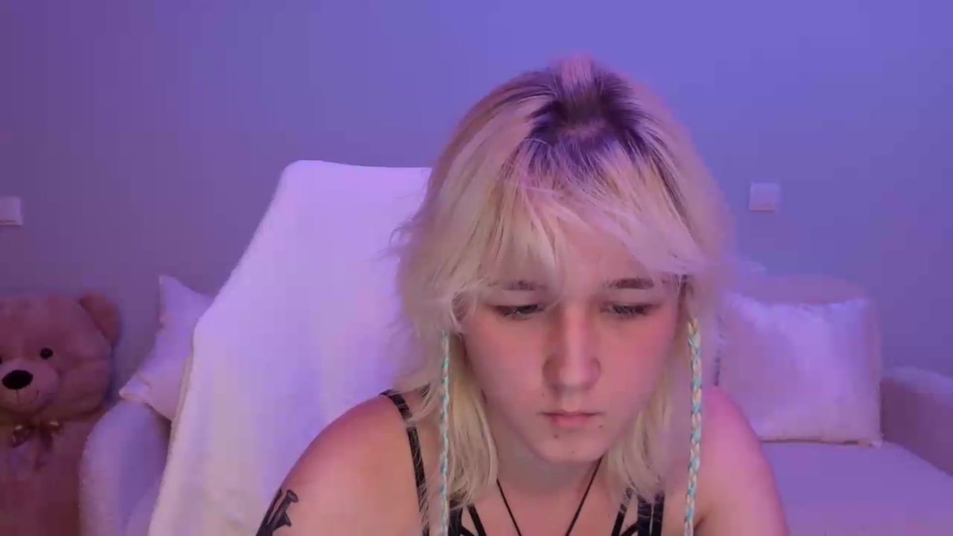 Gallery image thumbnail from Liliia's myfreecams stream on, 05/25/2026, 20:12 image 20 of 20