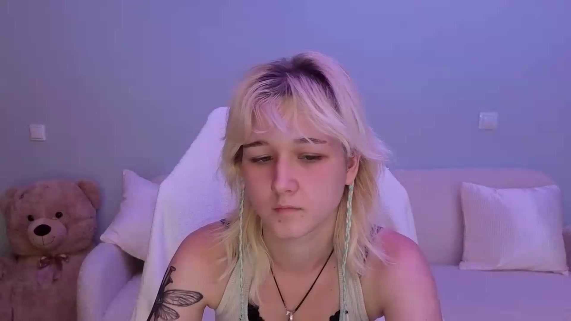 Gallery image thumbnail from Liliia's myfreecams stream on, 05/26/2026, 15:34 image 13 of 20