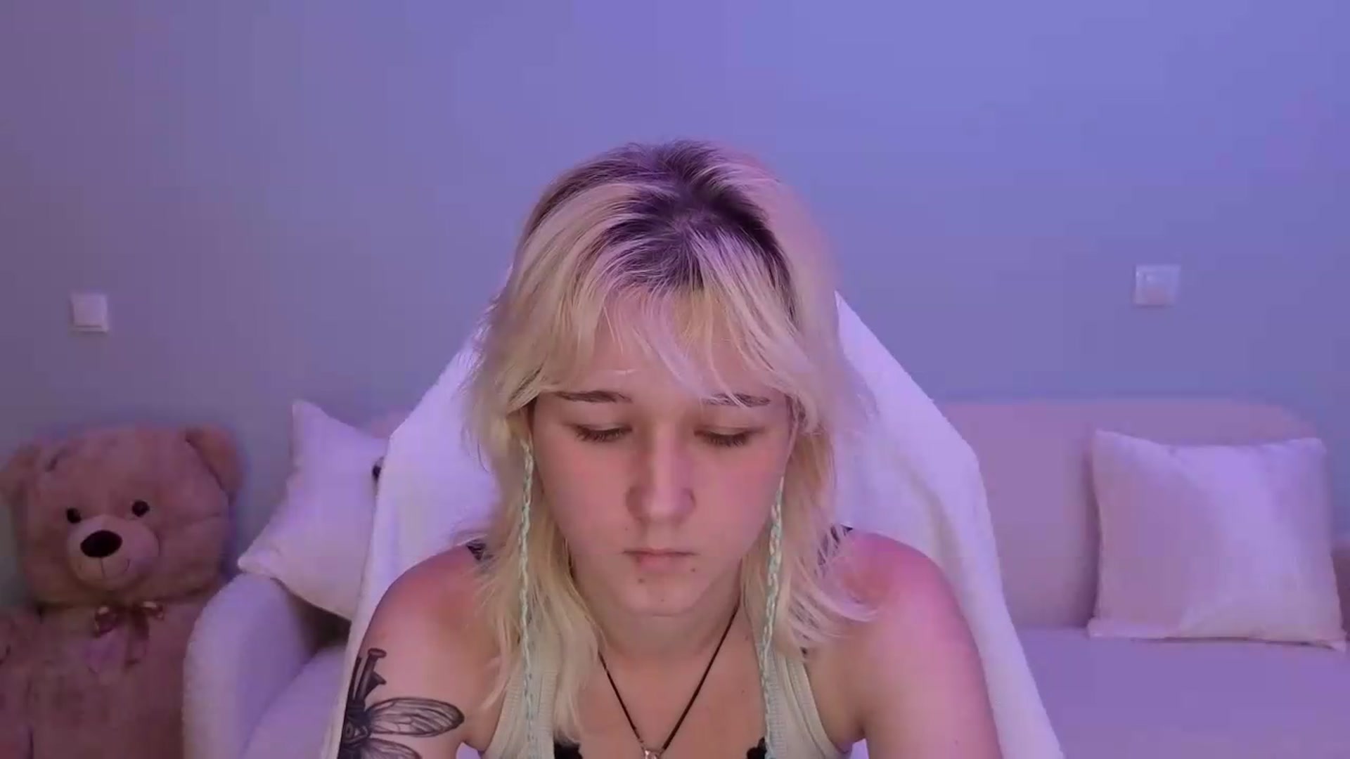 Gallery image thumbnail from Liliia's myfreecams stream on, 05/26/2026, 15:34 image 14 of 20