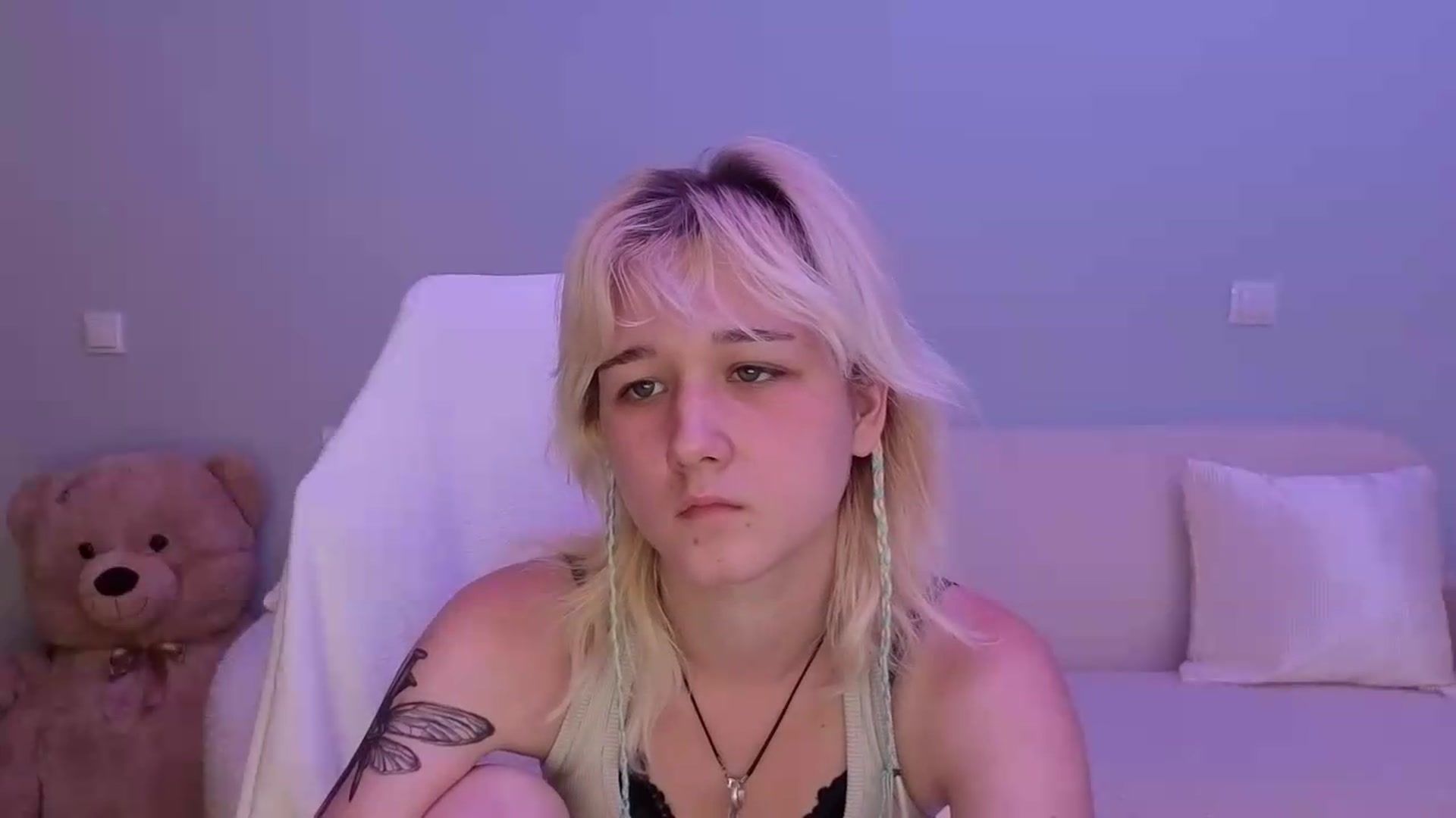 Gallery image thumbnail from Liliia's myfreecams stream on, 05/26/2026, 15:34 image 17 of 20