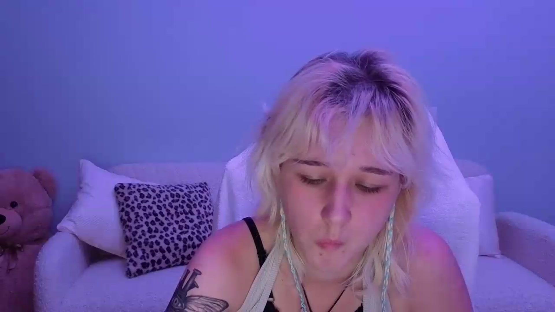 Gallery image thumbnail from Liliia's myfreecams stream on, 05/26/2026, 17:34 image 20 of 20