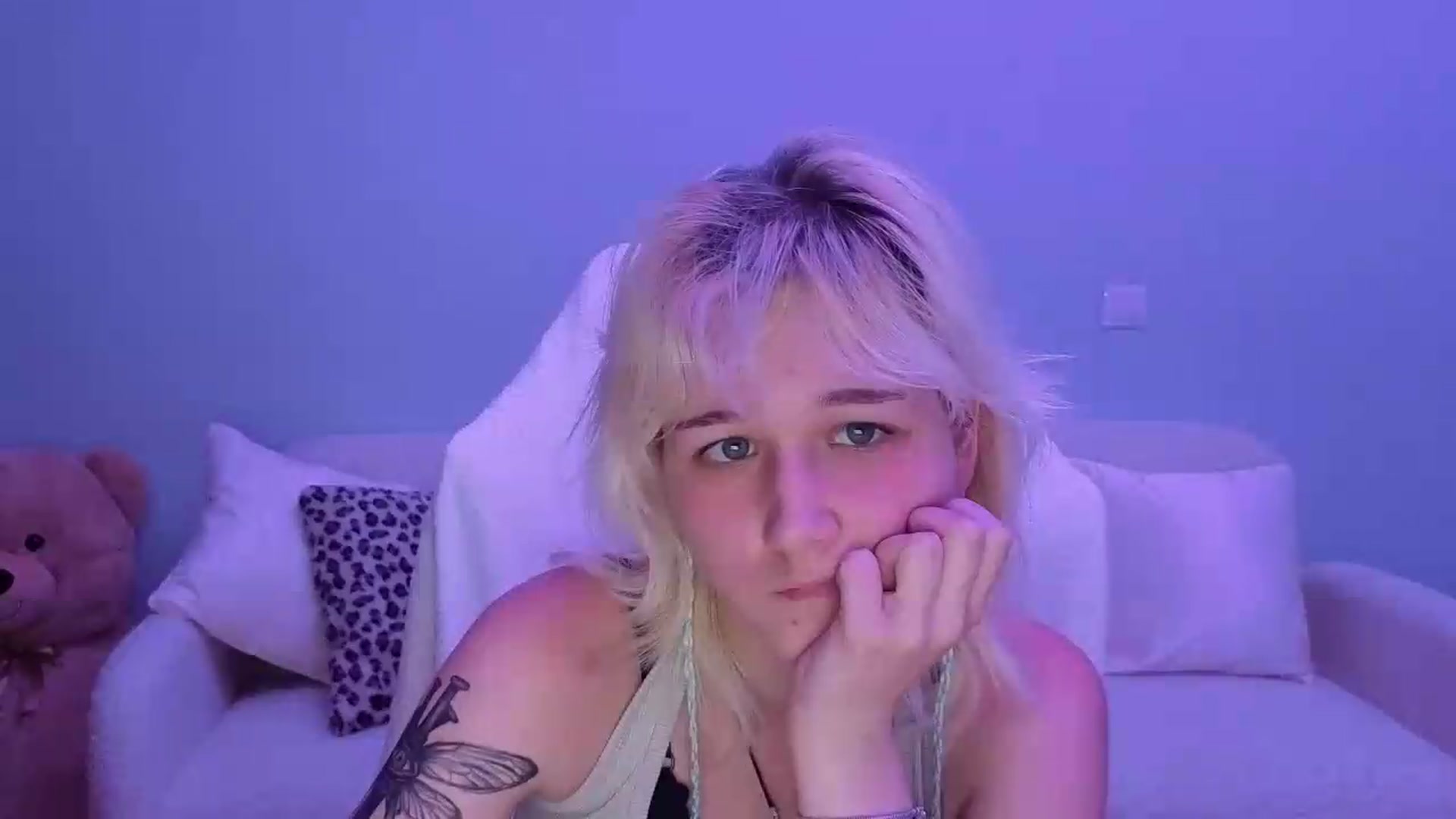 Gallery image thumbnail from Liliia's myfreecams stream on, 05/26/2026, 17:34 image 18 of 20