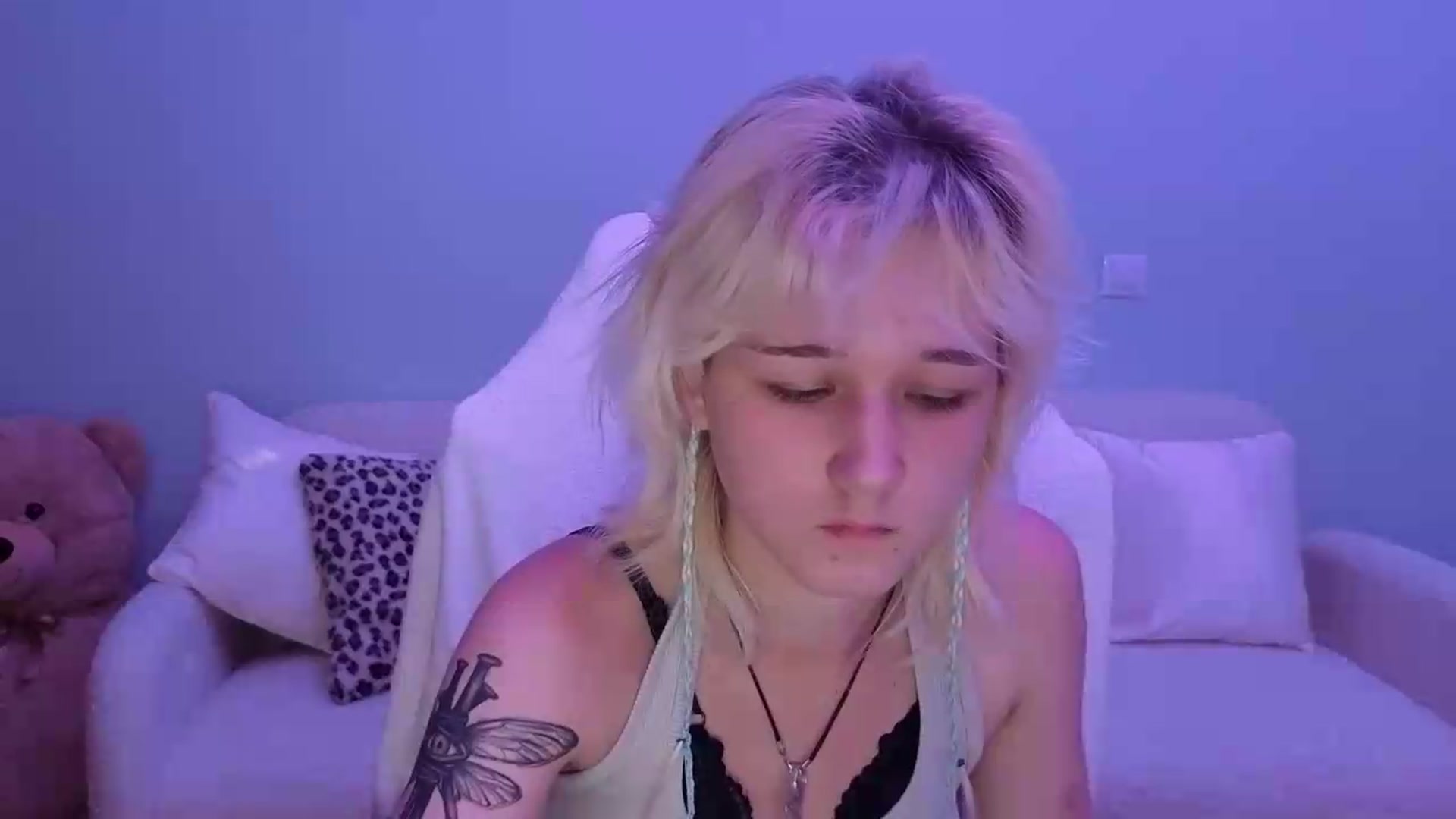 Gallery image thumbnail from Liliia's myfreecams stream on, 05/26/2026, 17:34 image 11 of 20