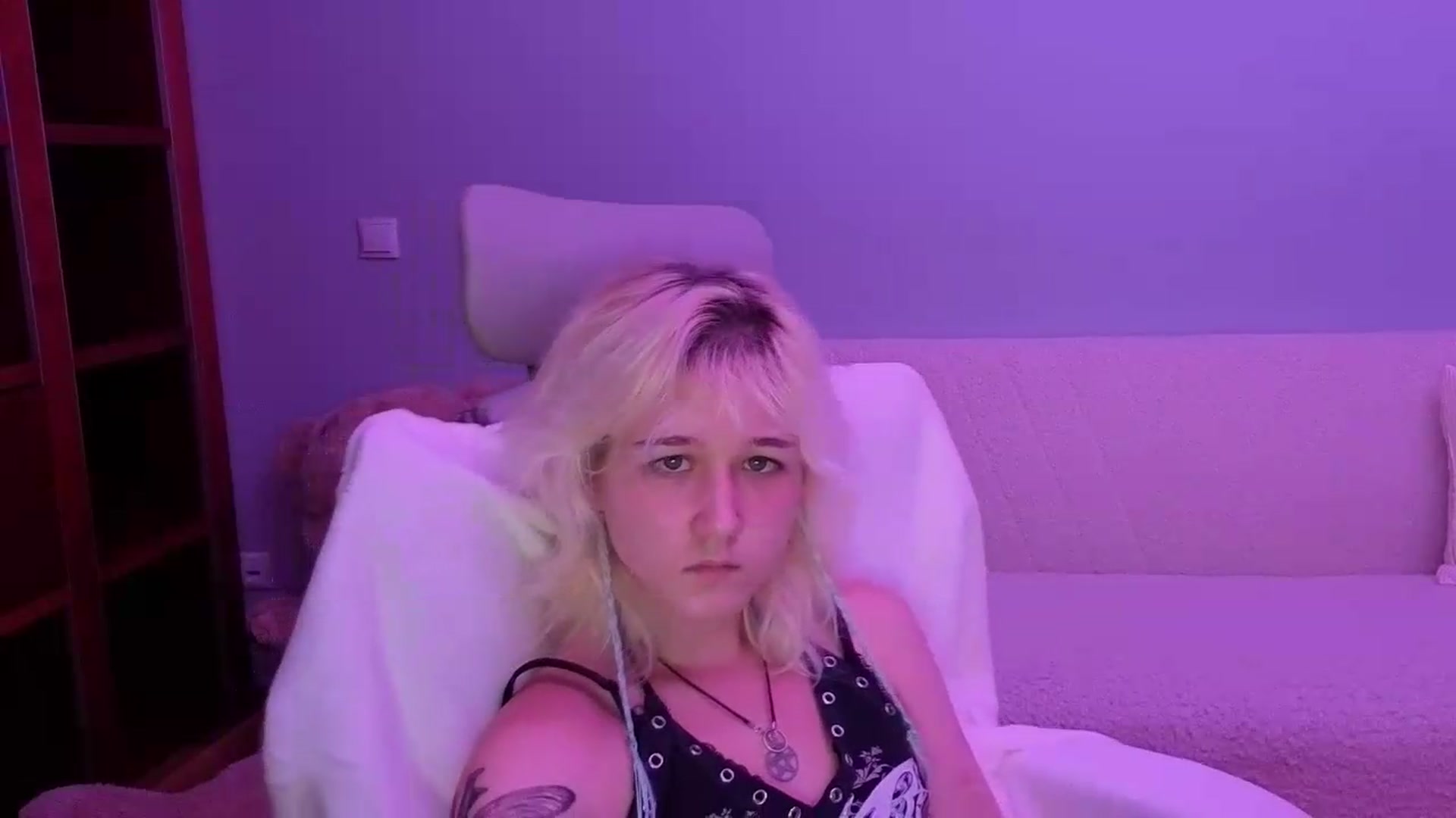 Gallery image thumbnail from Liliia's myfreecams stream on, 05/27/2026, 21:10 image 5 of 20