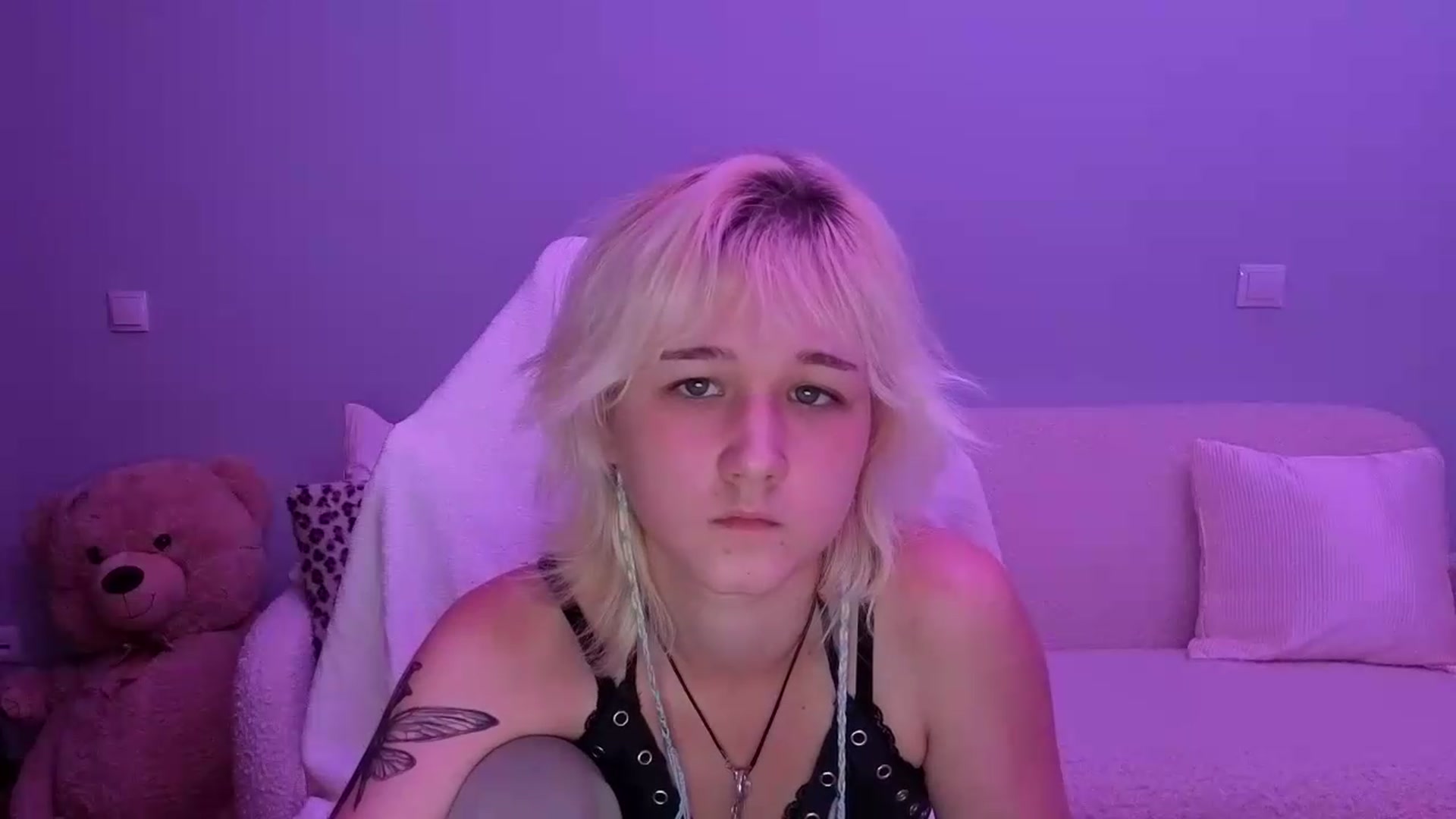 Gallery image thumbnail from Liliia's myfreecams stream on, 05/27/2026, 21:10 image 11 of 20