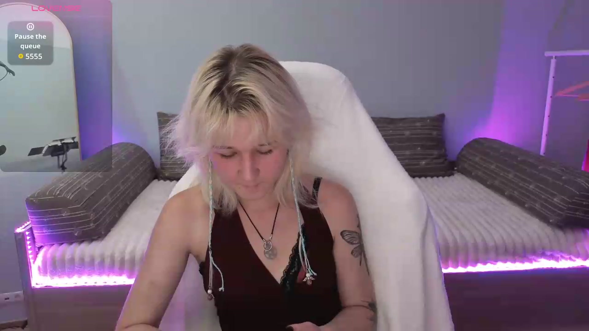 Gallery image thumbnail from Liliia's myfreecams stream on, 05/28/2026, 17:48 image 7 of 20