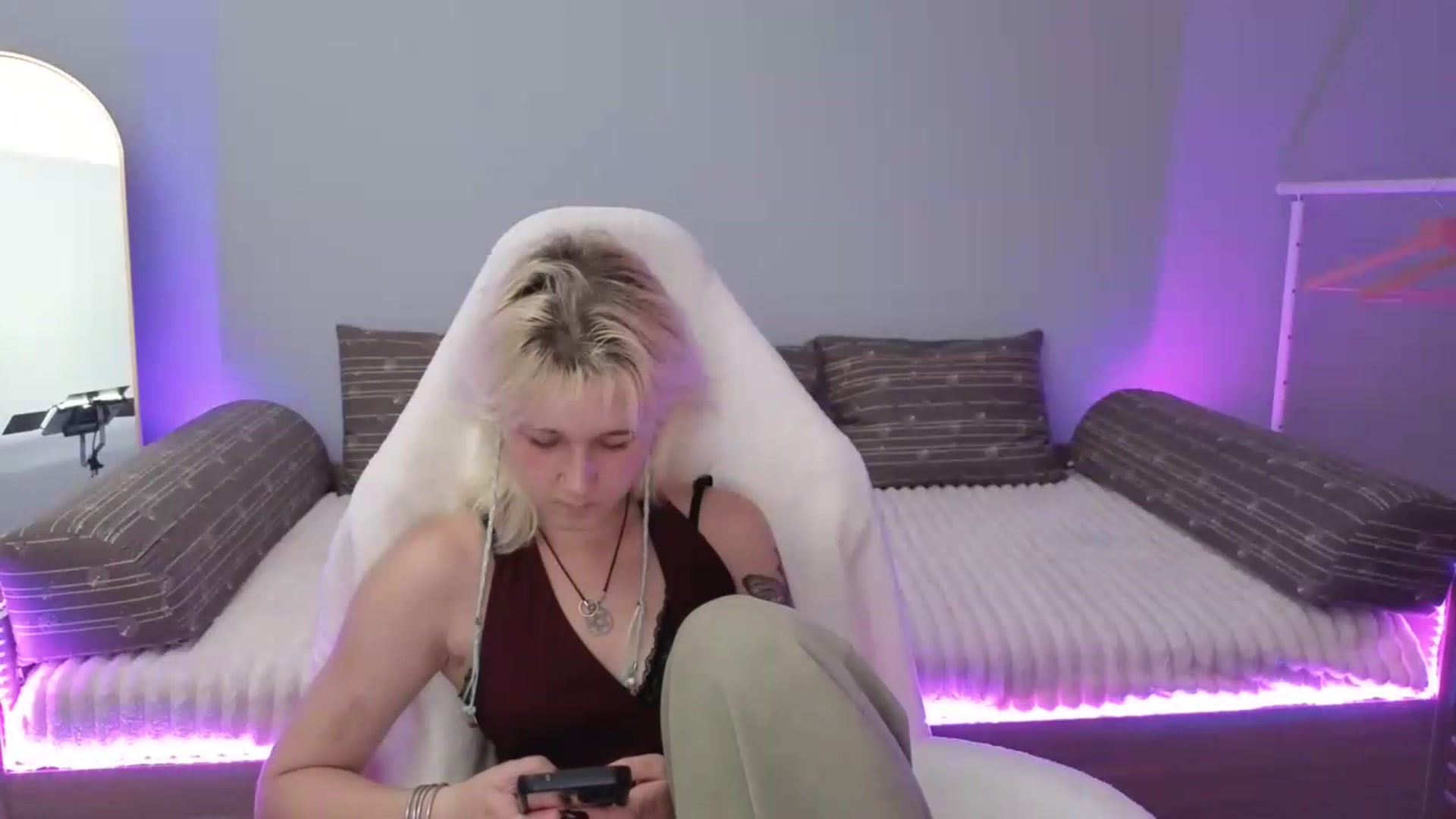 Gallery image thumbnail from Liliia's myfreecams stream on, 05/28/2026, 21:37 image 10 of 20