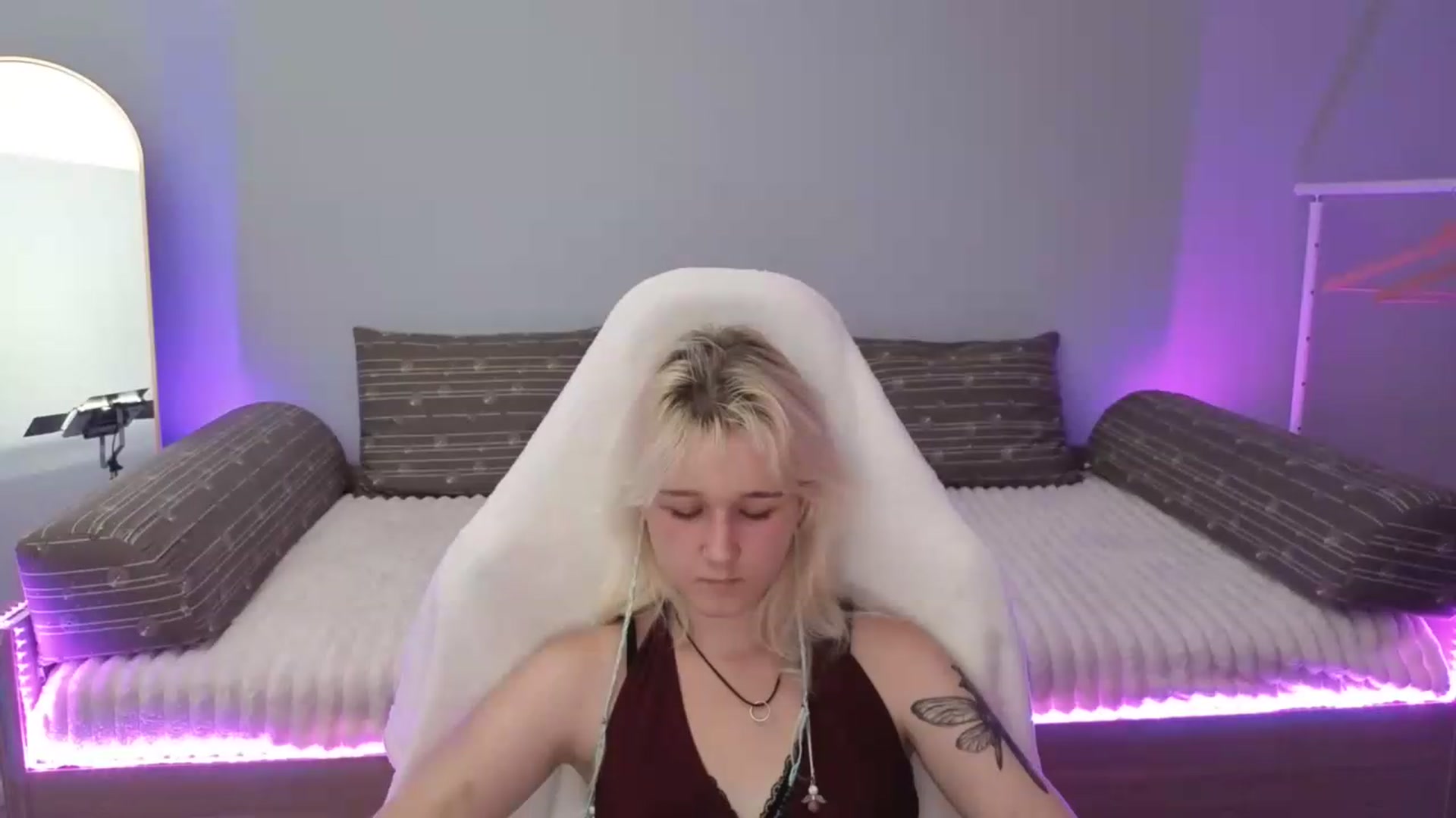 Gallery image thumbnail from Liliia's myfreecams stream on, 05/28/2026, 21:37 image 18 of 20
