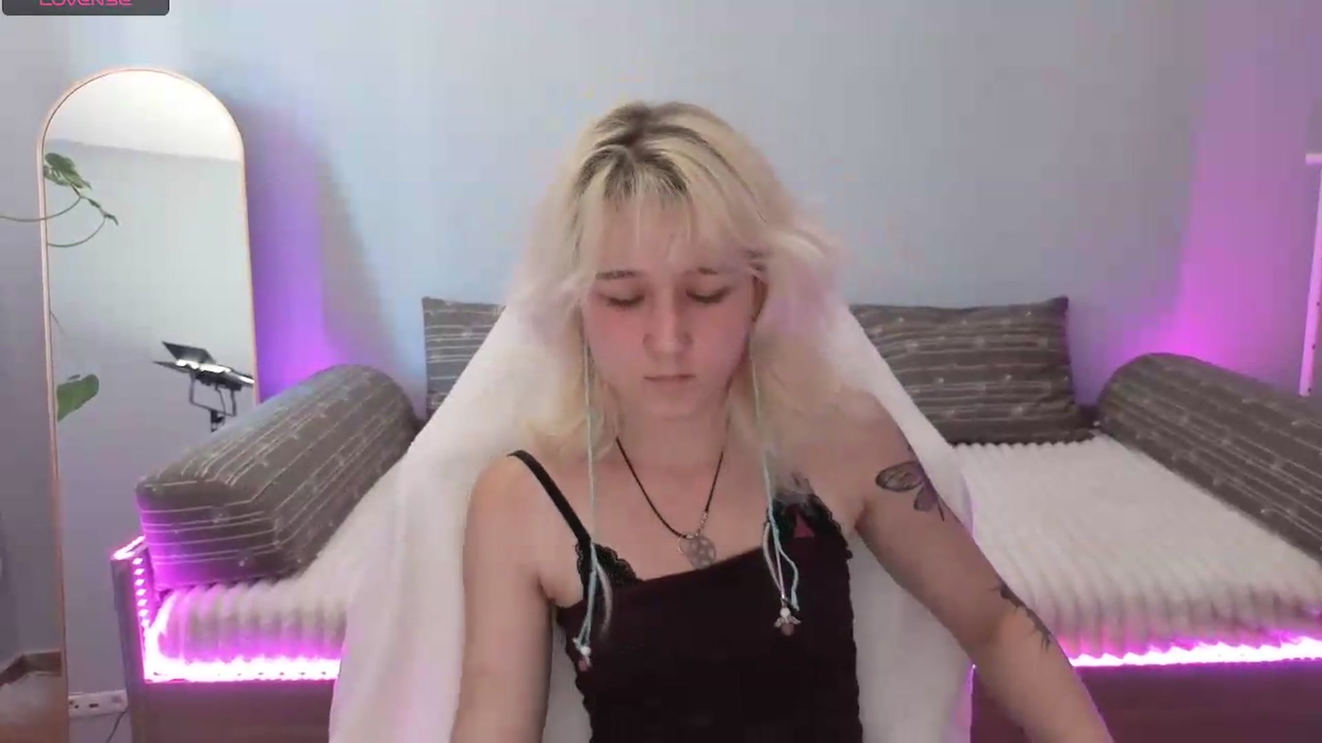 Gallery image thumbnail from Liliia's myfreecams stream on, 05/29/2026, 13:35 image 9 of 20