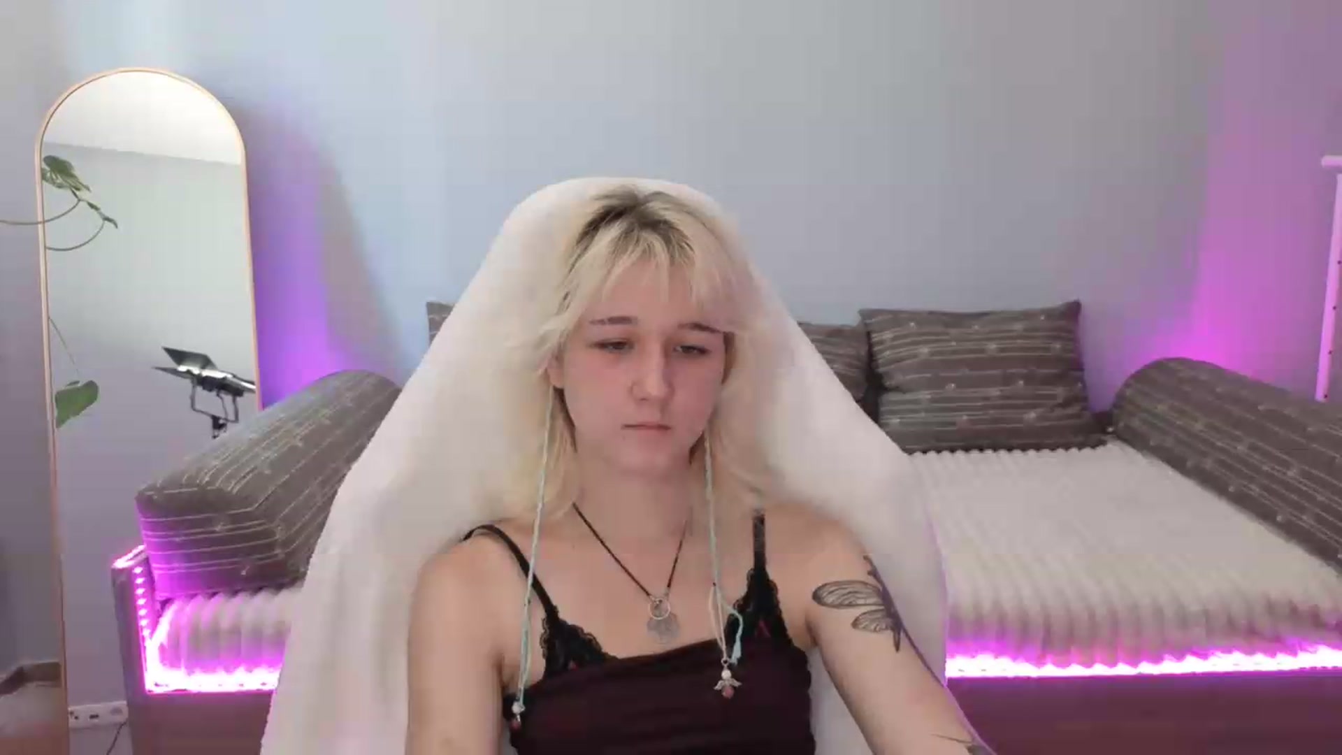 Gallery image thumbnail from Liliia's myfreecams stream on, 05/29/2026, 13:35 image 11 of 20