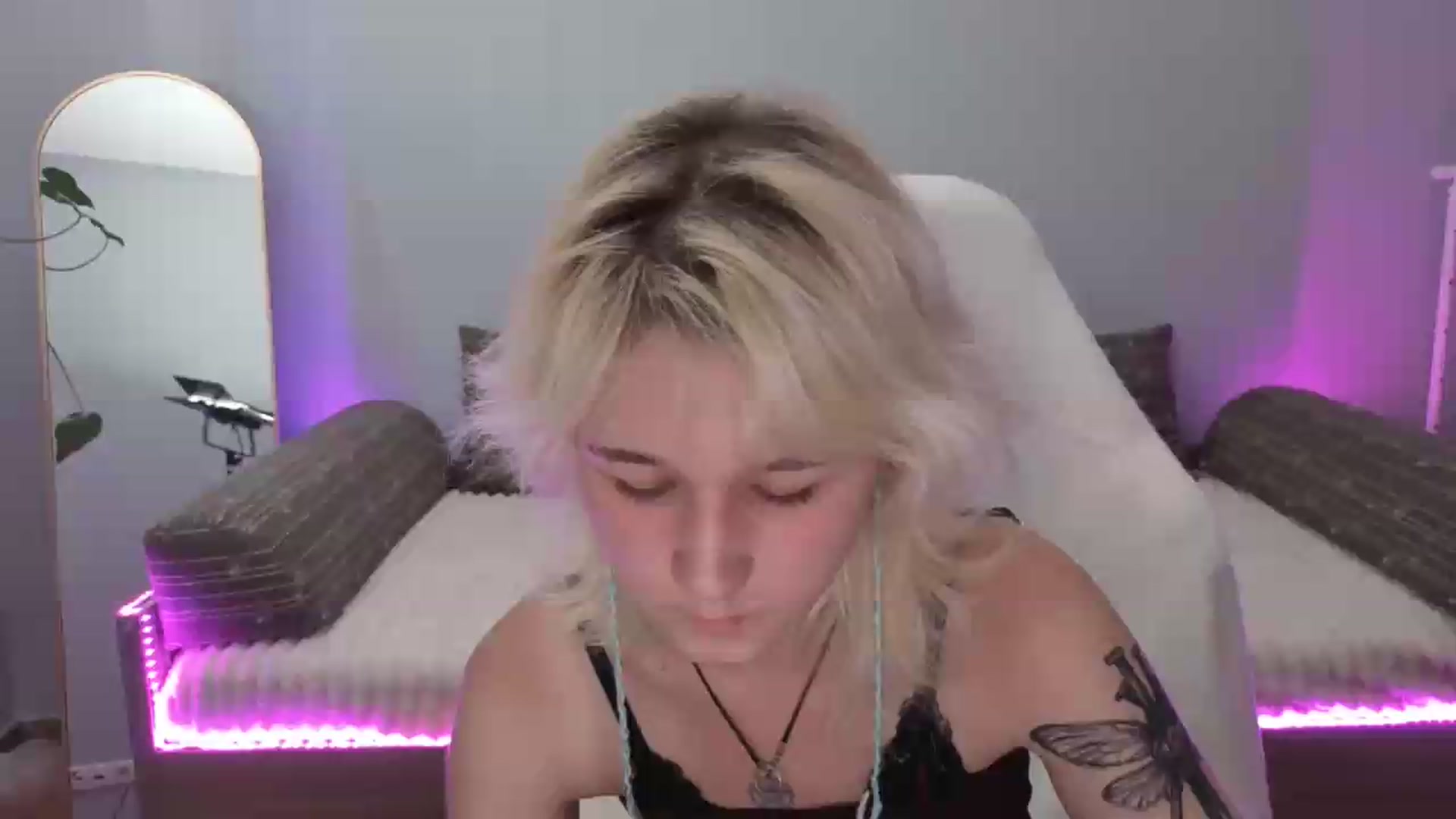 Gallery image thumbnail from Liliia's myfreecams stream on, 05/29/2026, 17:12 image 14 of 20