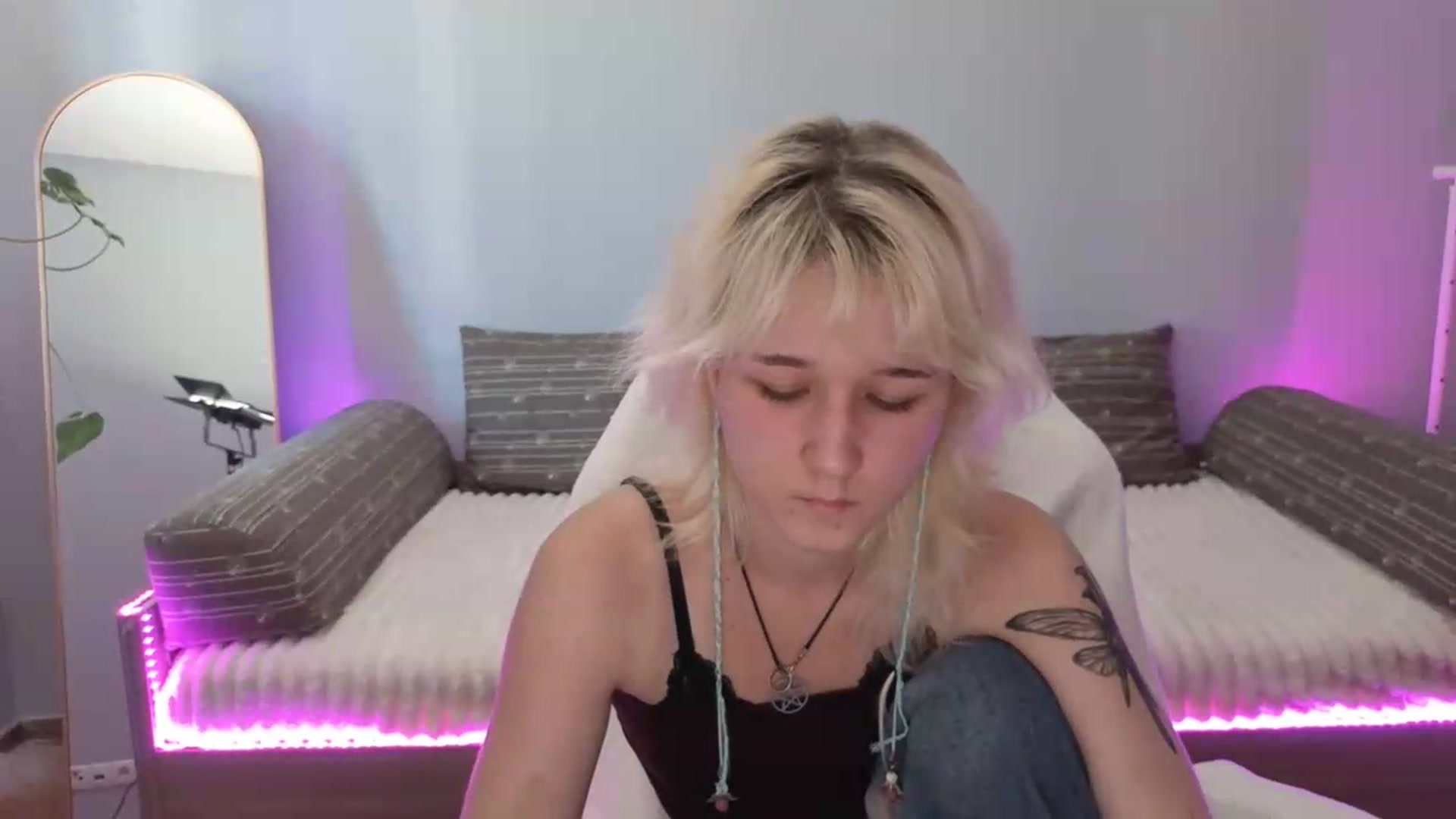Gallery image thumbnail from Liliia's myfreecams stream on, 05/29/2026, 17:12 image 5 of 20