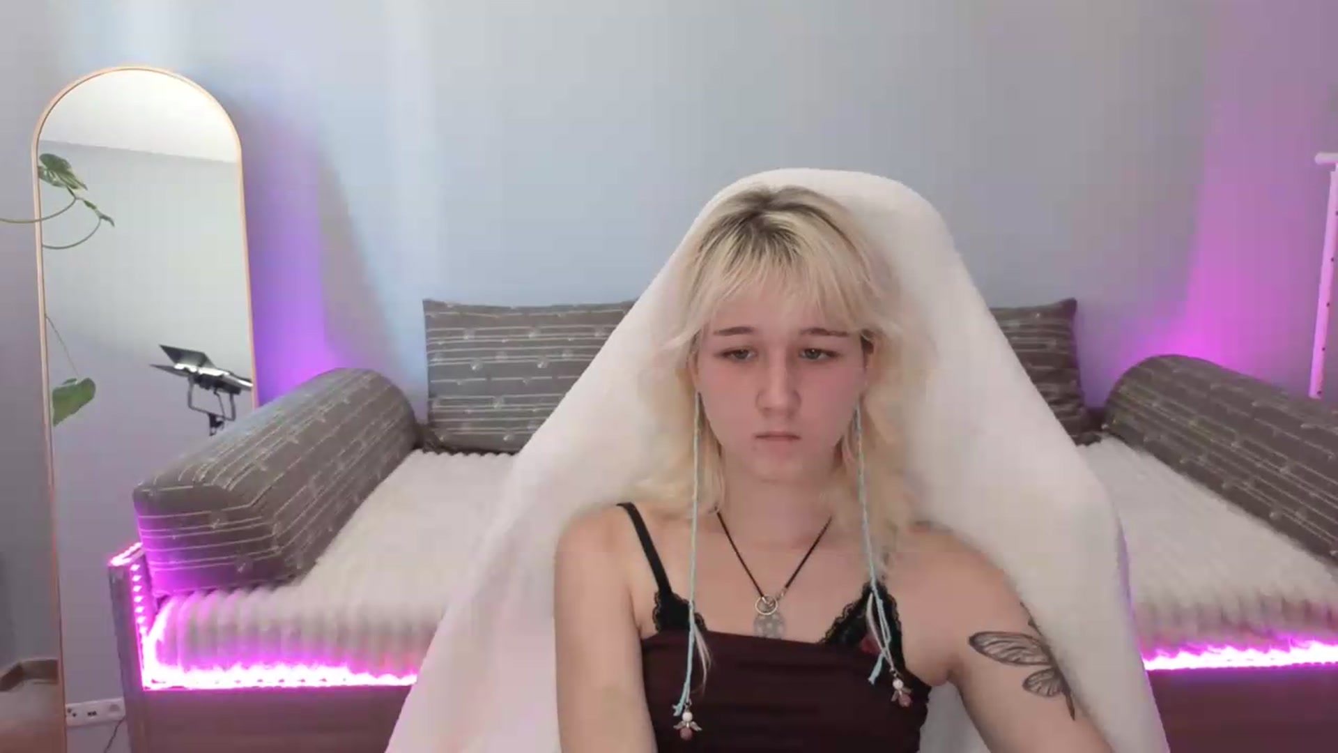 Gallery image thumbnail from Liliia's myfreecams stream on, 05/29/2026, 17:12 image 3 of 20