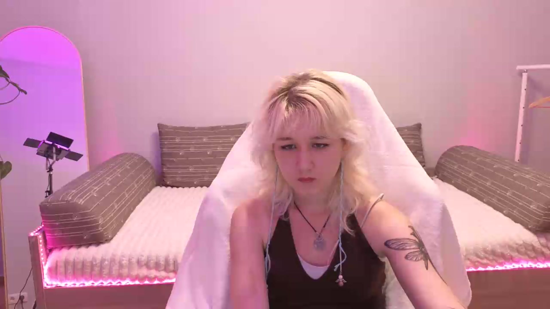 Gallery image thumbnail from Liliia's myfreecams stream on, 05/30/2026, 17:37 image 19 of 20